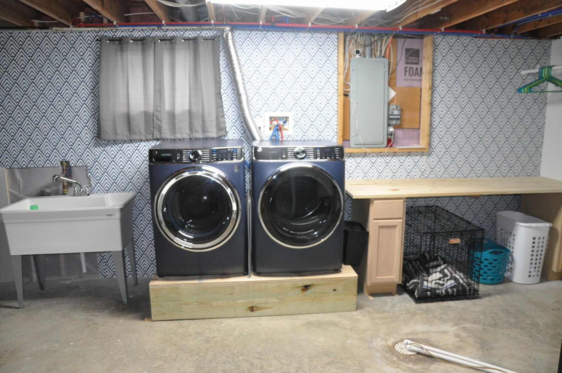 204 Heather Lane, Brookings, SD 57006