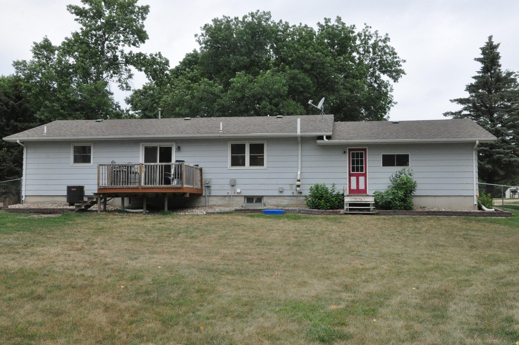 204 Heather Lane, Brookings, SD 57006