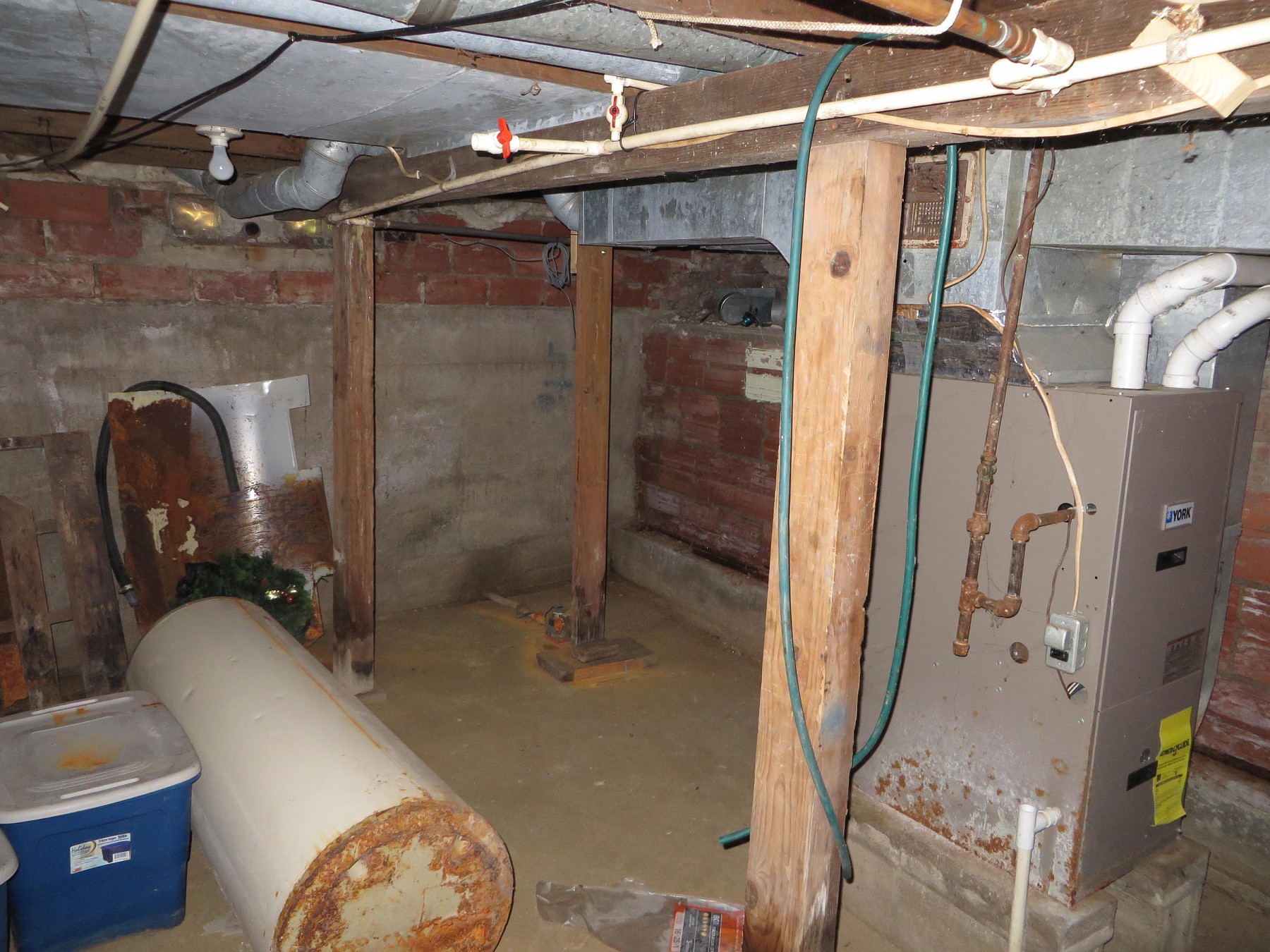 304 Lake Avenue S, Lake Preston, SD 57249