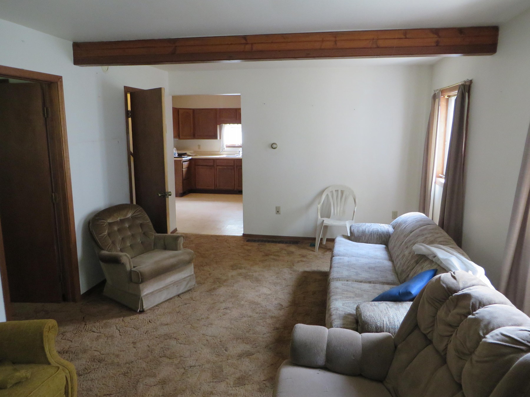 304 Lake Avenue S, Lake Preston, SD 57249