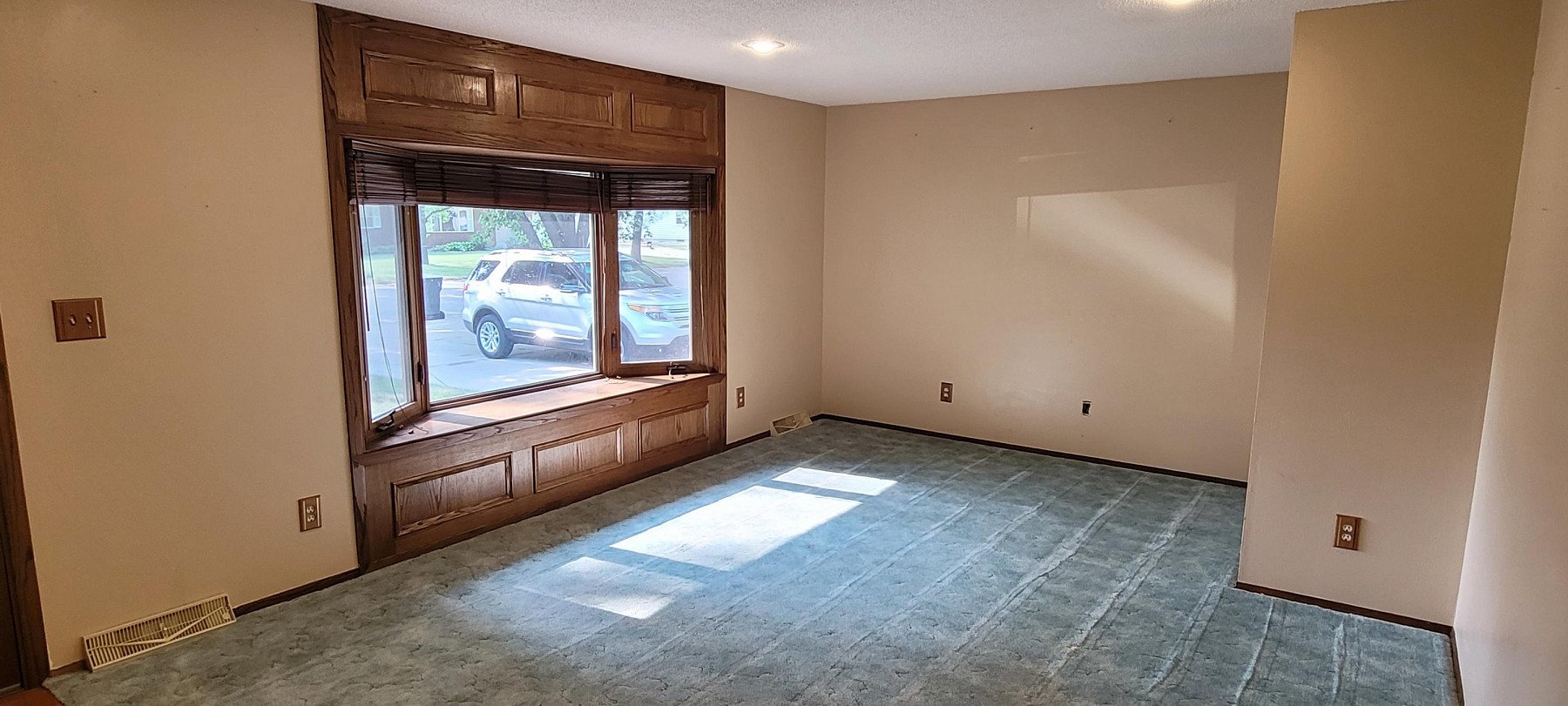 114 Lincoln Lane, Volga, SD 57071