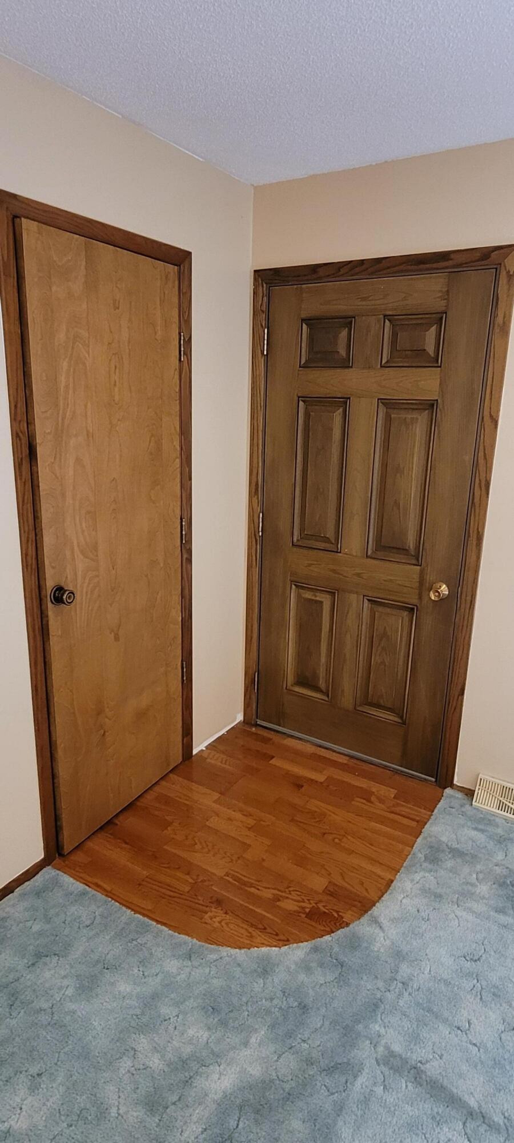 114 Lincoln Lane, Volga, SD 57071