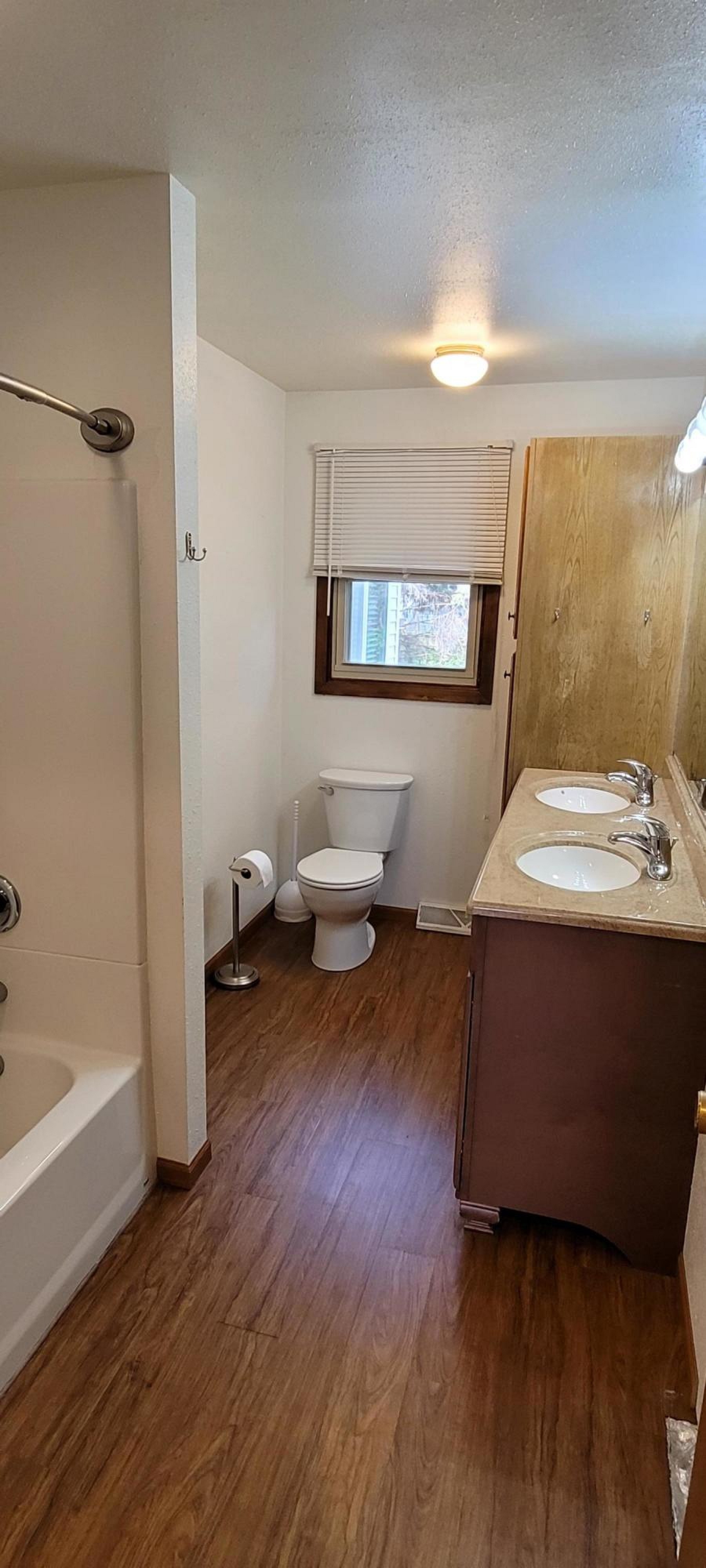 114 Lincoln Lane, Volga, SD 57071