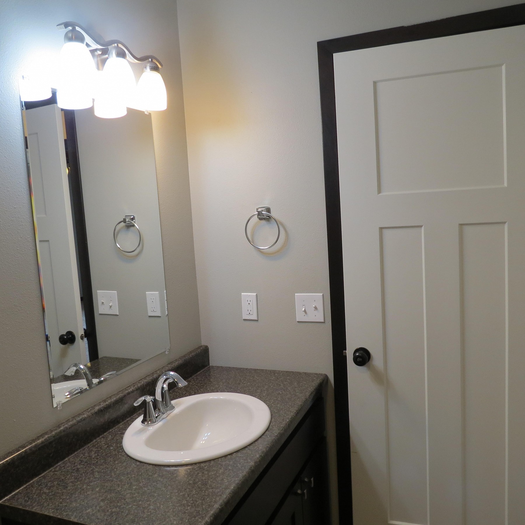 103/105 Dogwood Avenue, Aurora, SD 57002