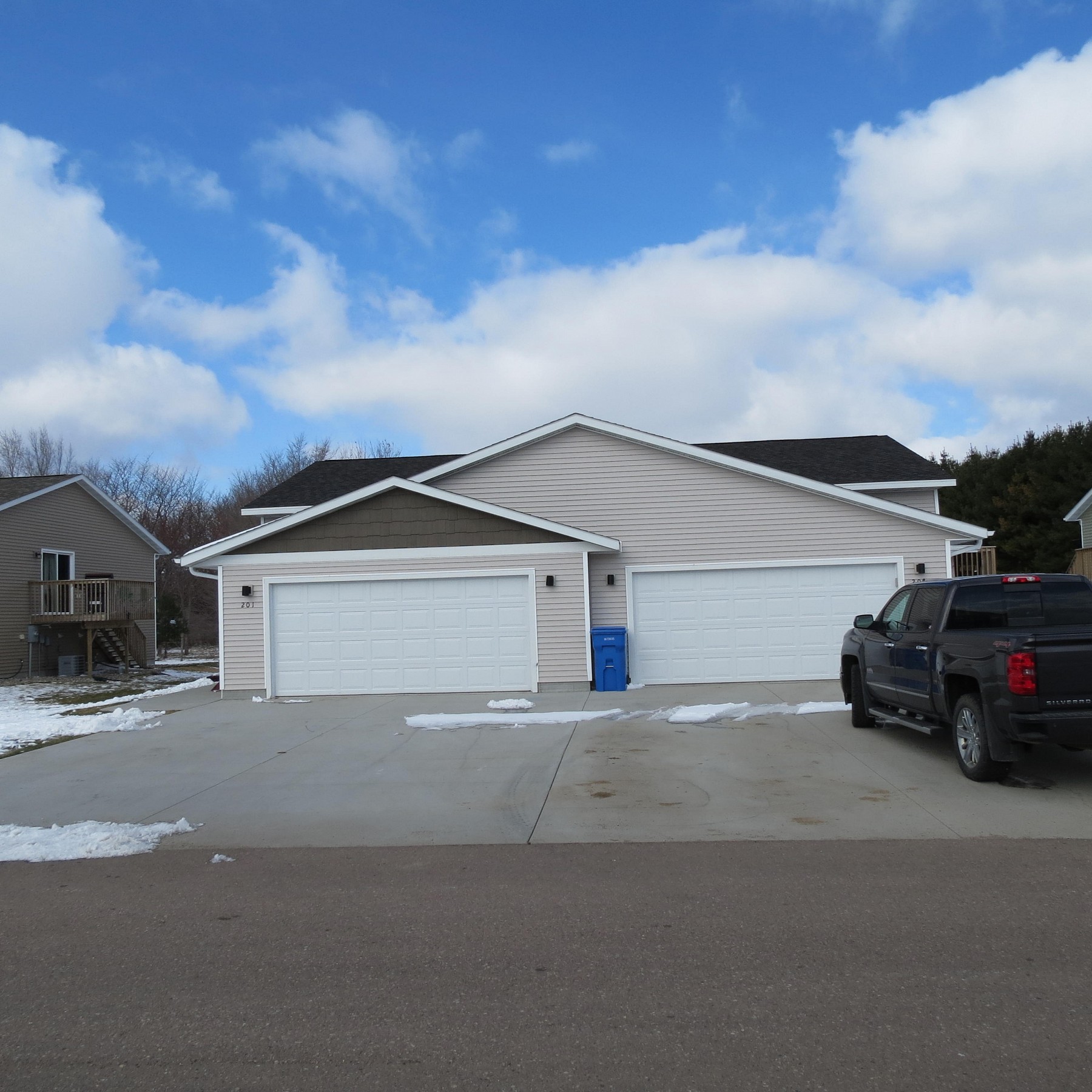 201/203 Dogwood Avenue, Aurora, SD 57002