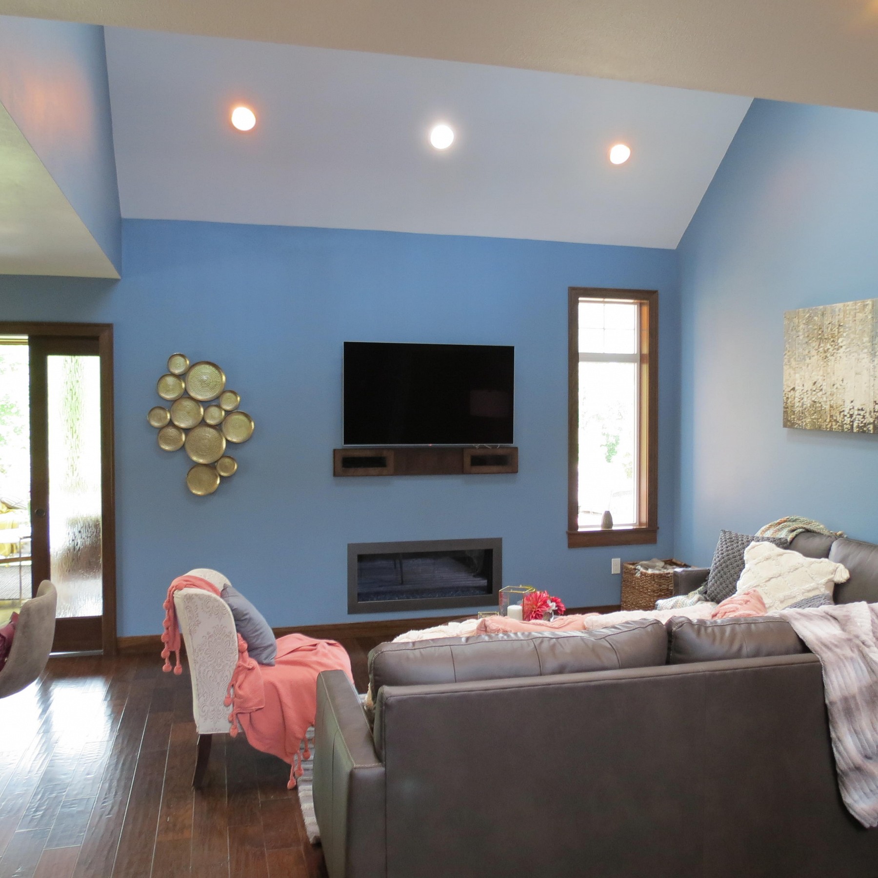 1137 Indian Hills Road, Brookings, SD 57006