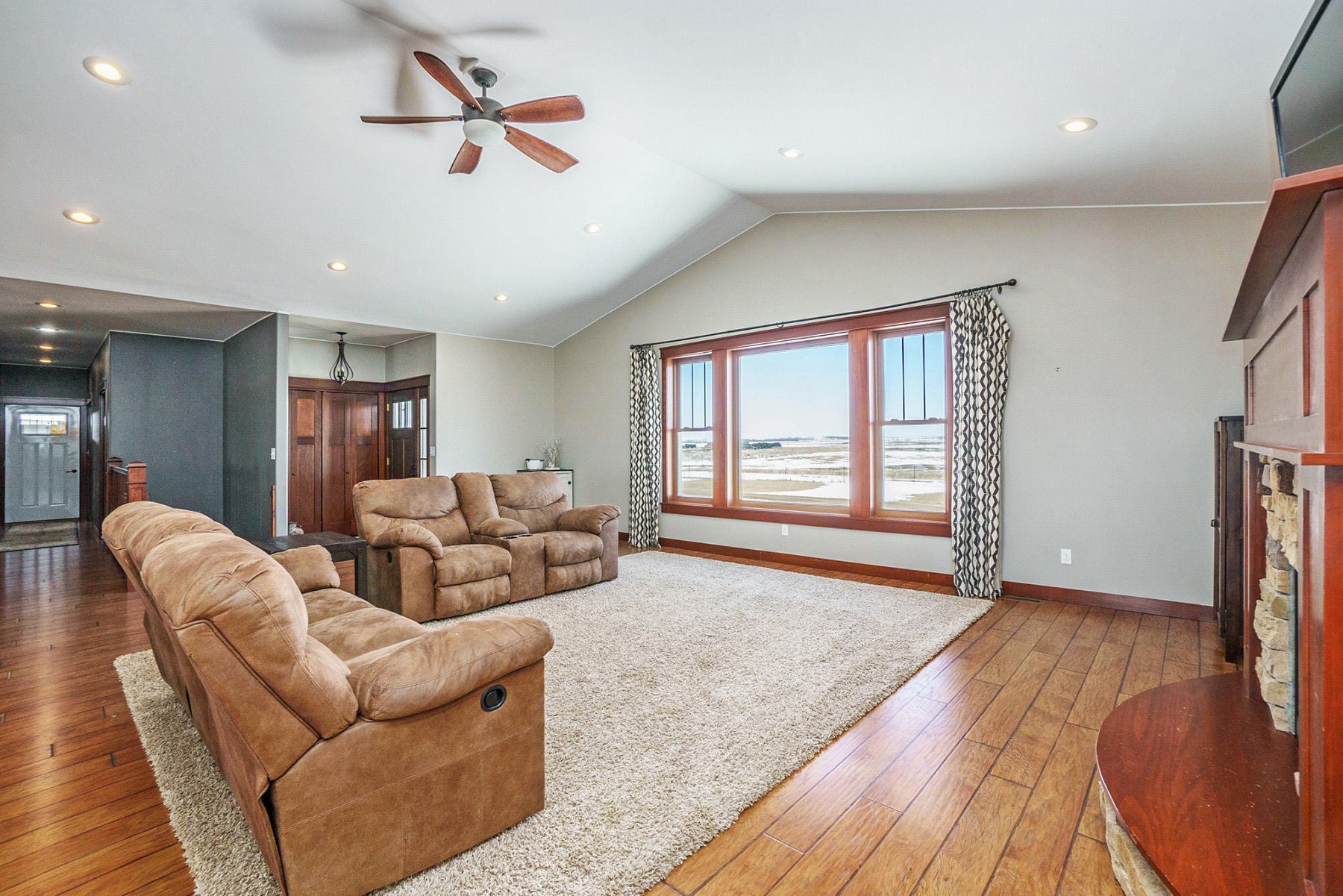 43495 209th Street, DeSmet, SD 57231