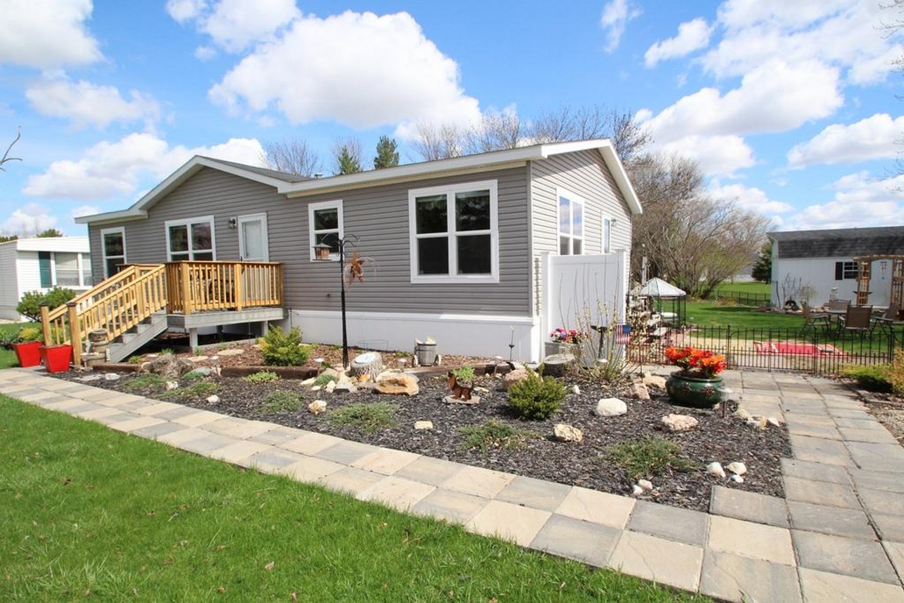 433 Wye Mesa, Brookings, SD 57006