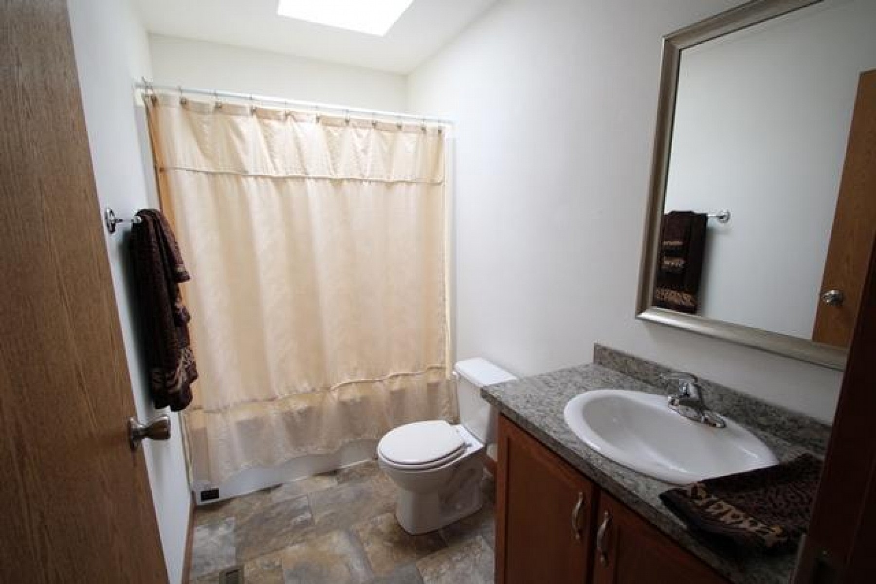 433 Wye Mesa, Brookings, SD 57006