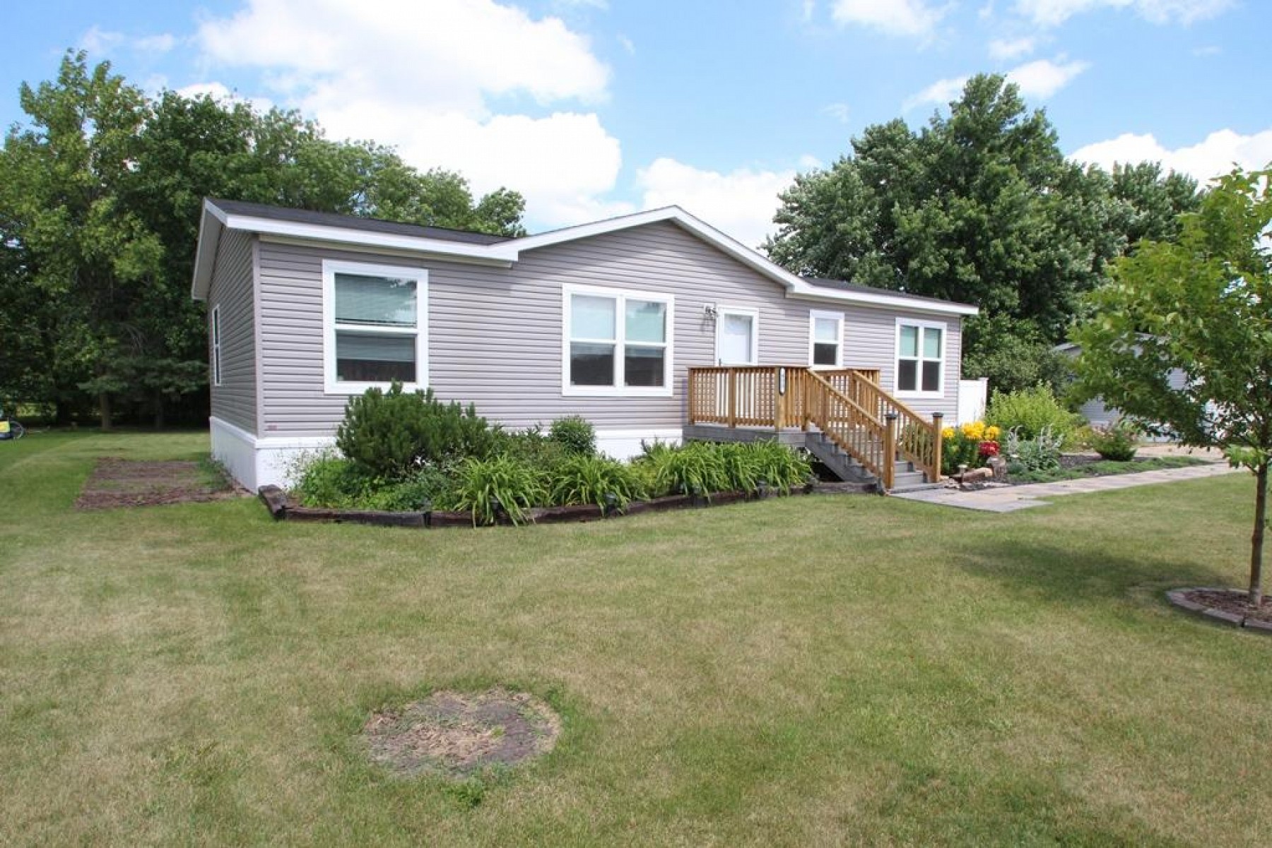 433 Wye Mesa, Brookings, SD 57006