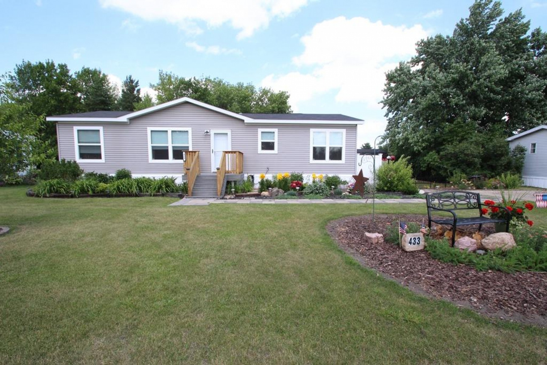 433 Wye Mesa, Brookings, SD 57006