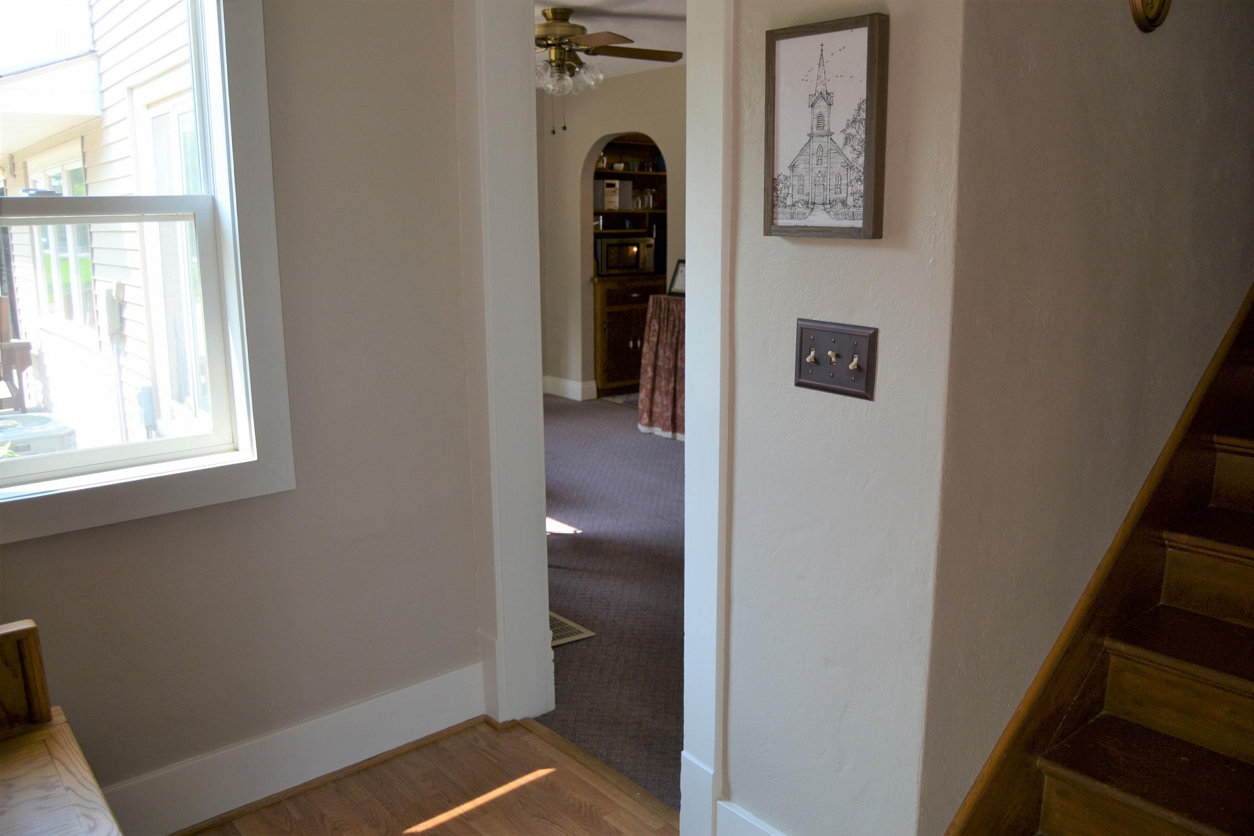 301 Hooker Avenue, White, SD 57276