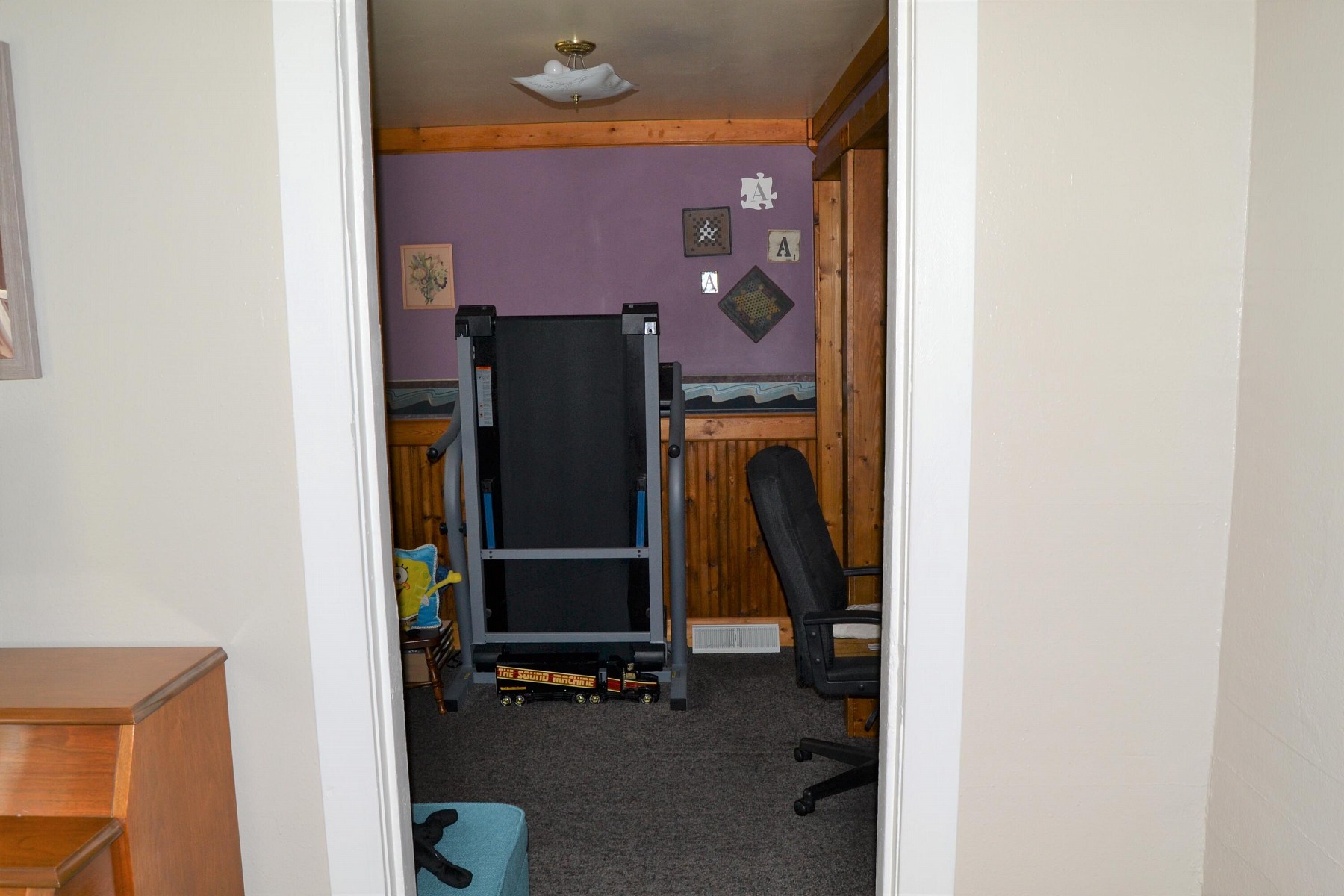 301 Hooker Avenue, White, SD 57276