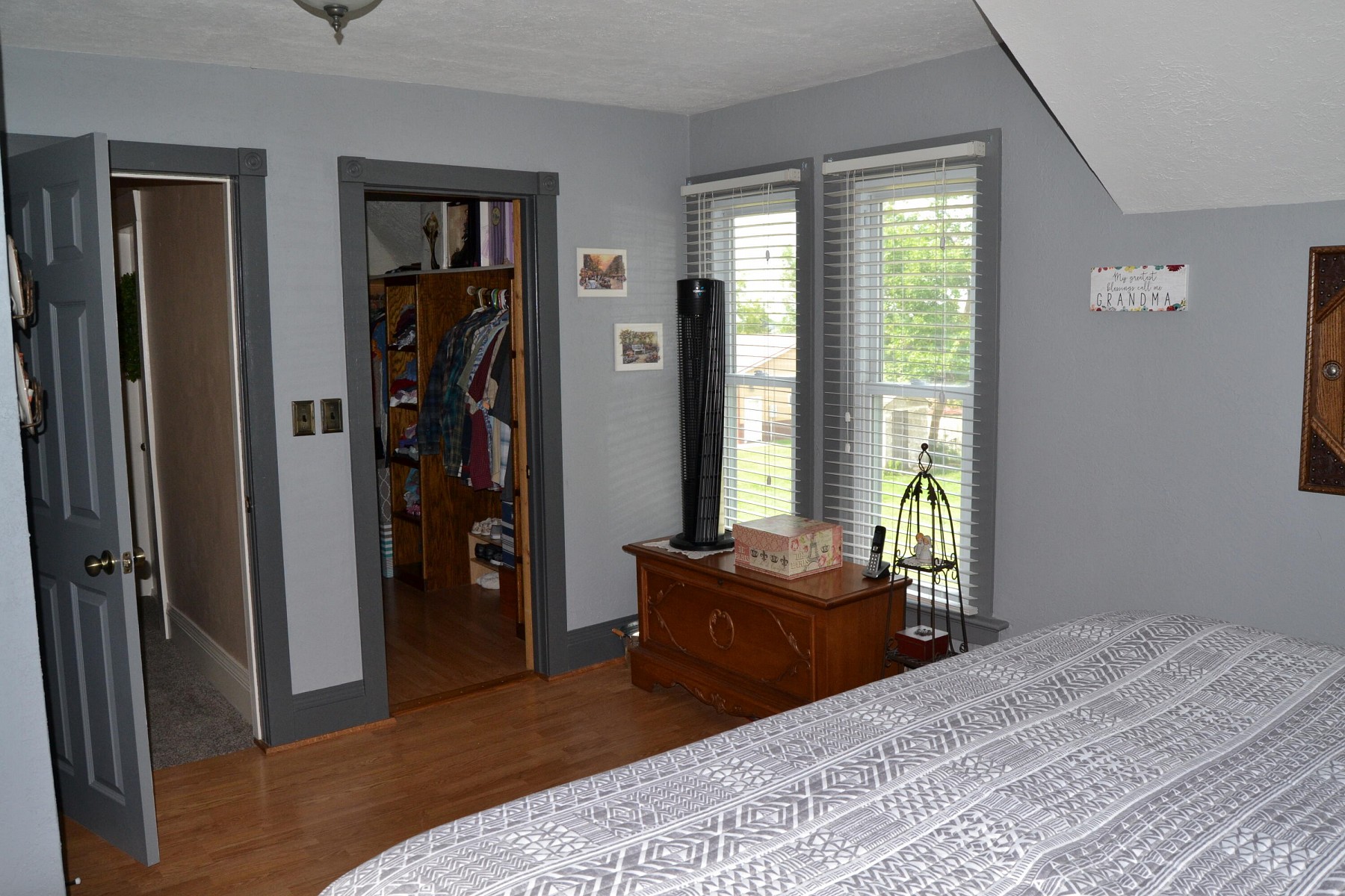 301 Hooker Avenue, White, SD 57276