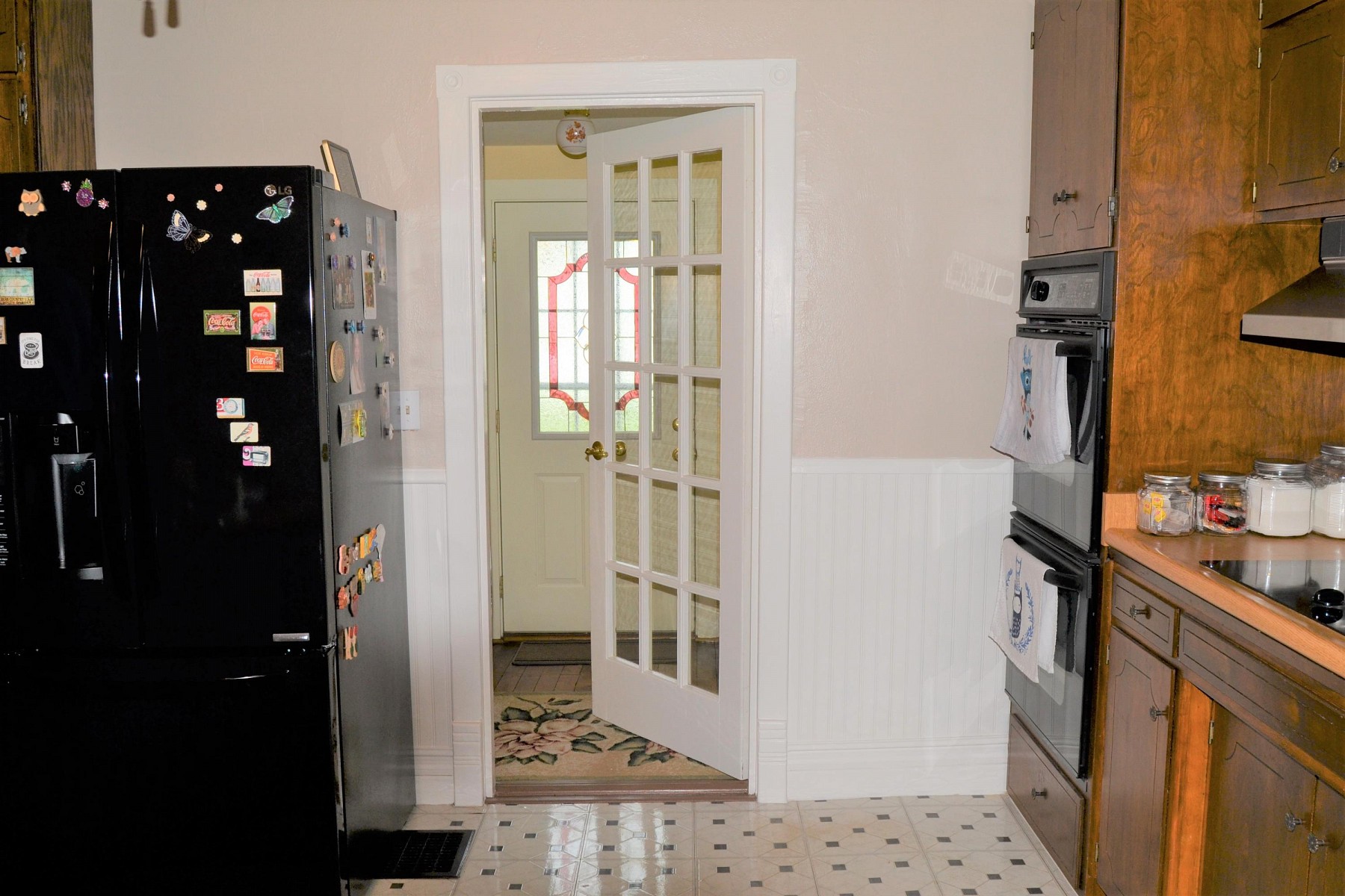 301 Hooker Avenue, White, SD 57276