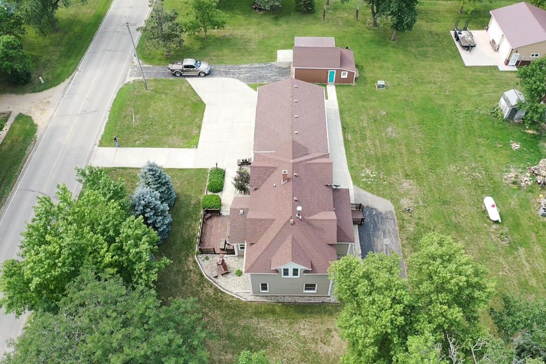 301 Hooker Avenue, White, SD 57276