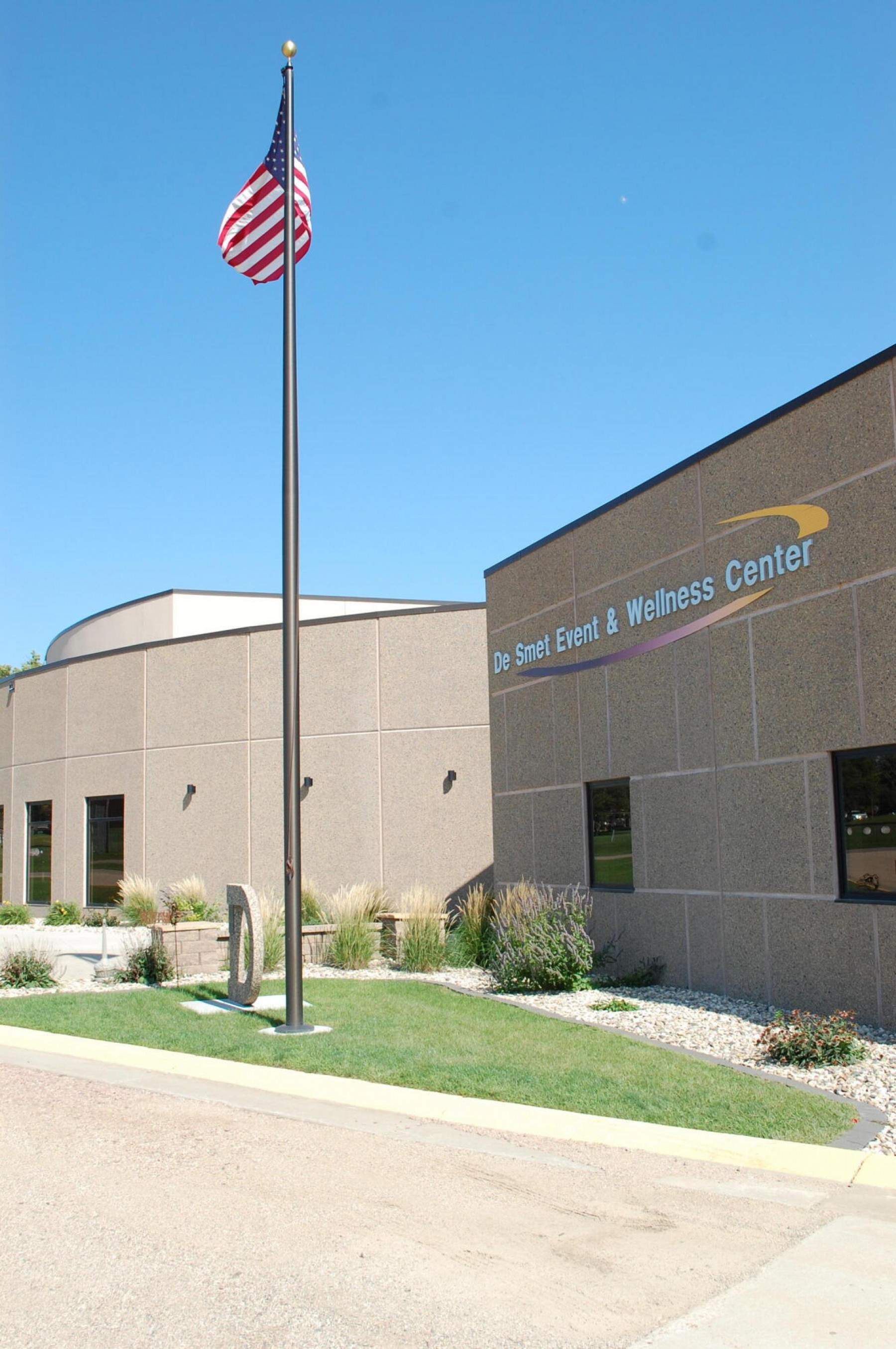 1020 Rose Wilder Lane SW, DeSmet, SD 57231