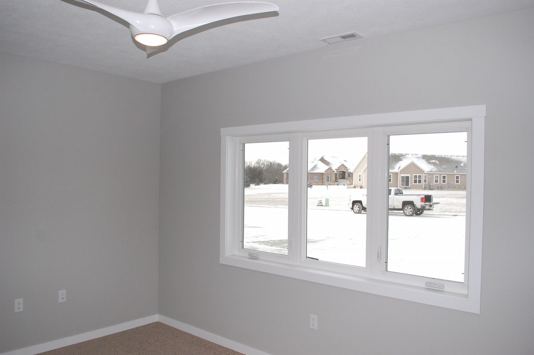 1020 Rose Wilder Lane SW, DeSmet, SD 57231