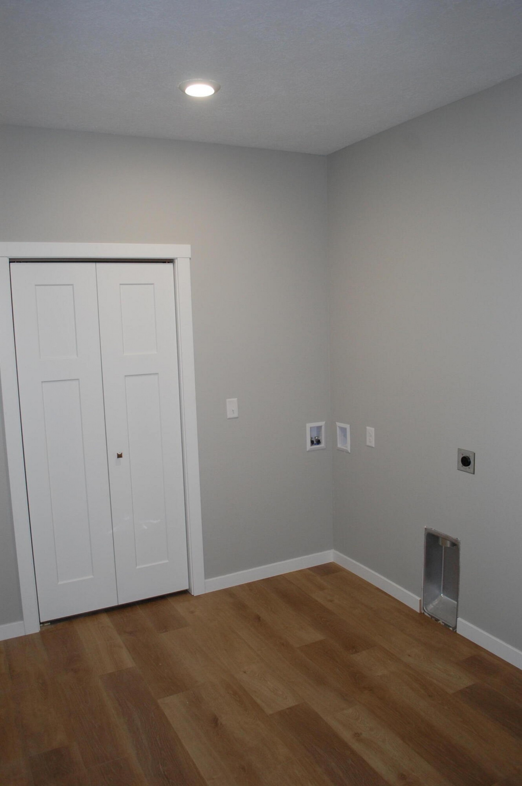 1020 Rose Wilder Lane SW, DeSmet, SD 57231