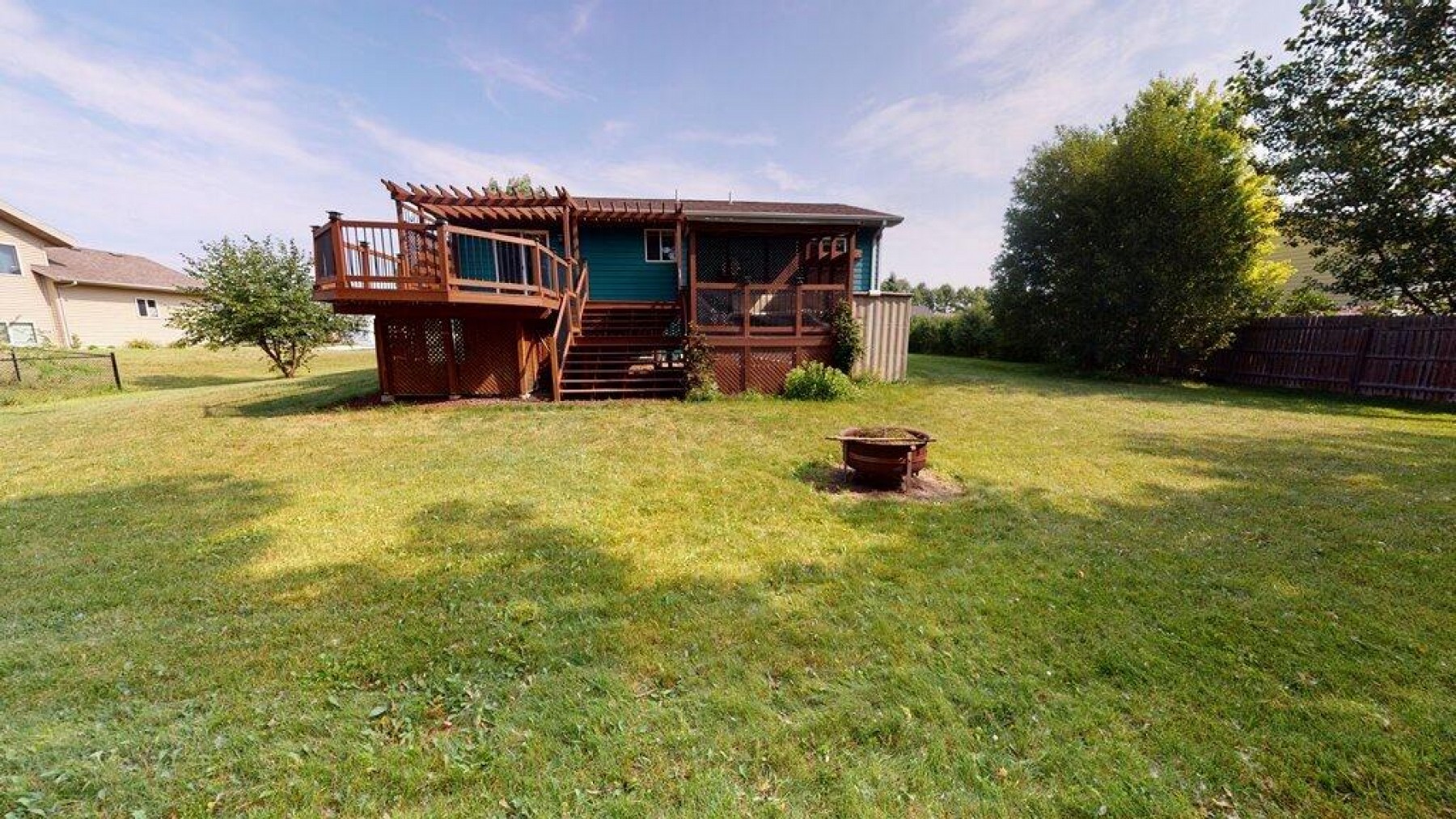 126 Twin Oaks Lane, Brookings, SD 57006