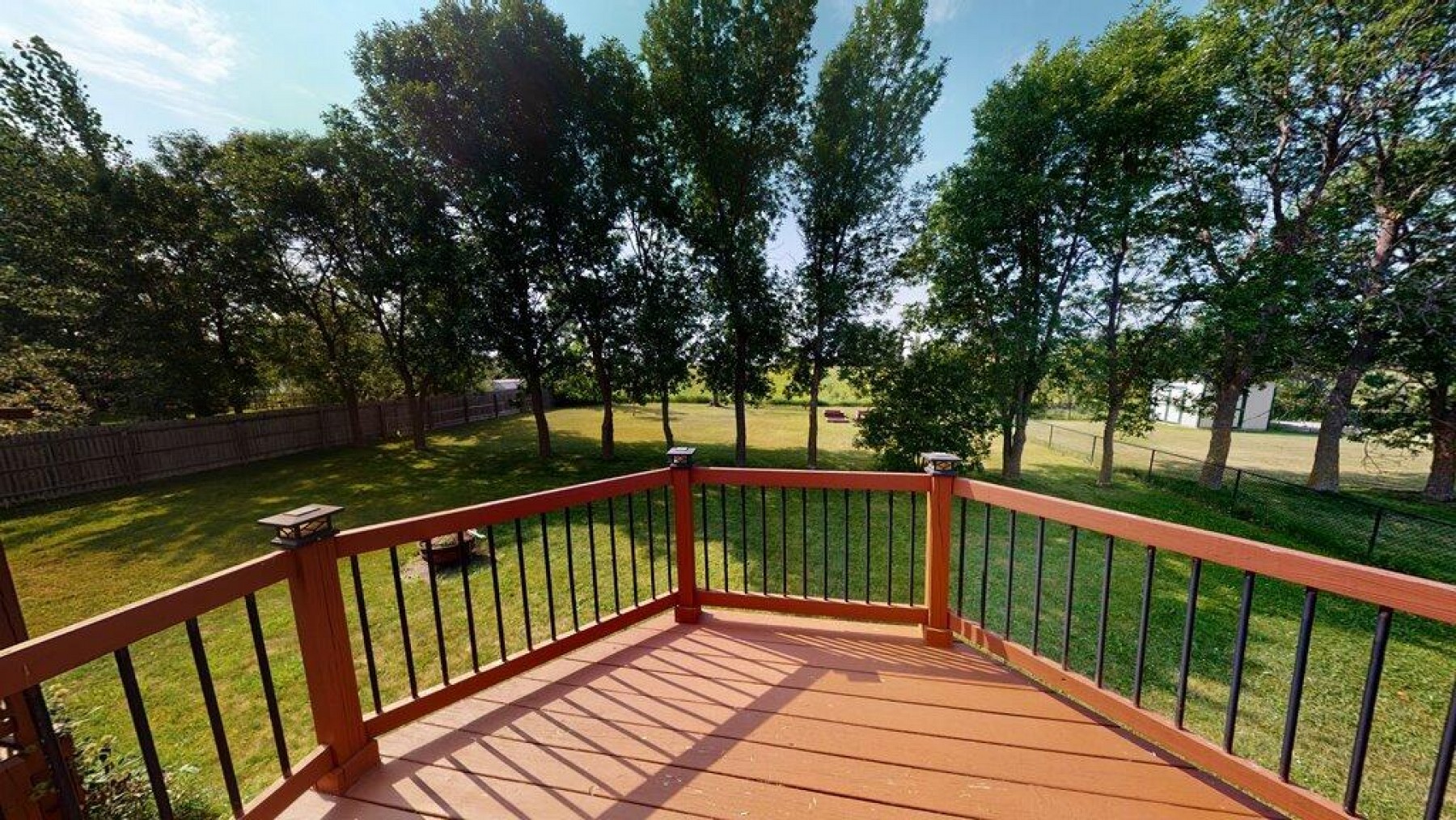 126 Twin Oaks Lane, Brookings, SD 57006