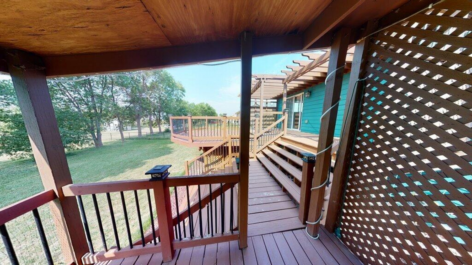 126 Twin Oaks Lane, Brookings, SD 57006