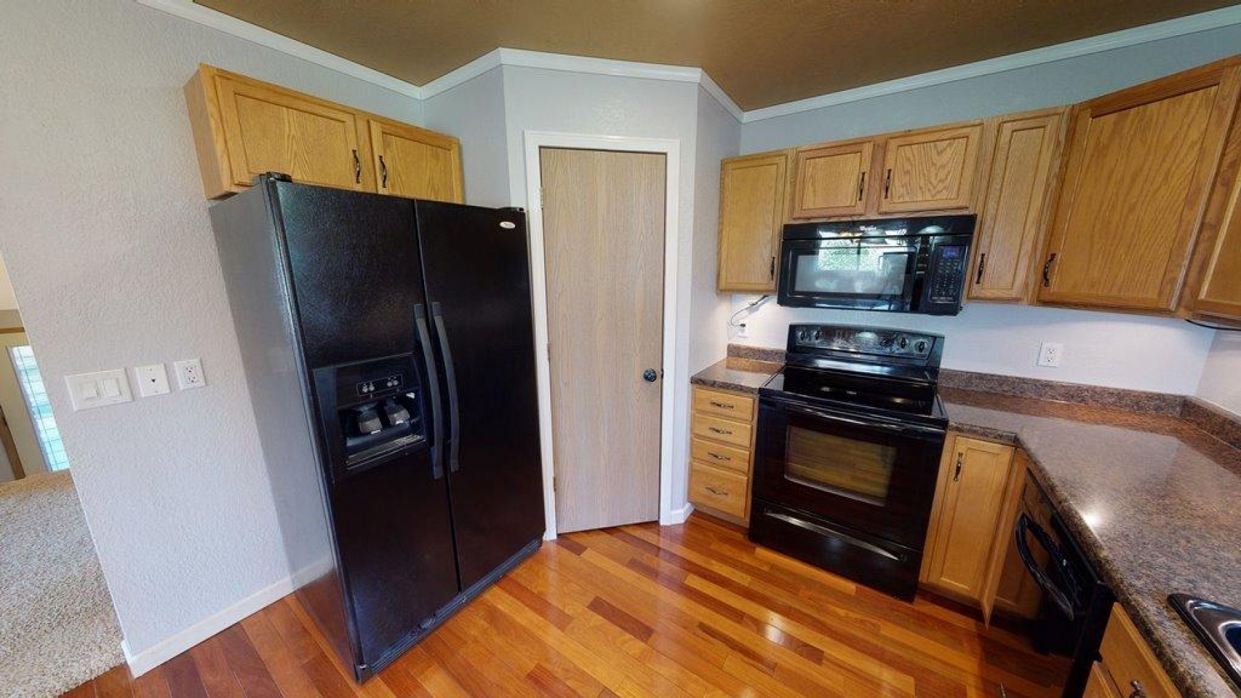 126 Twin Oaks Lane, Brookings, SD 57006