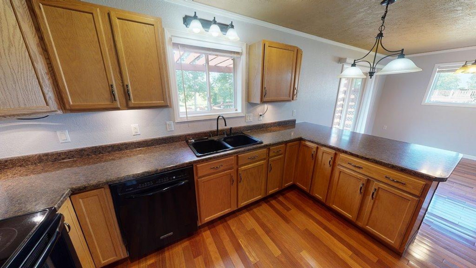 126 Twin Oaks Lane, Brookings, SD 57006