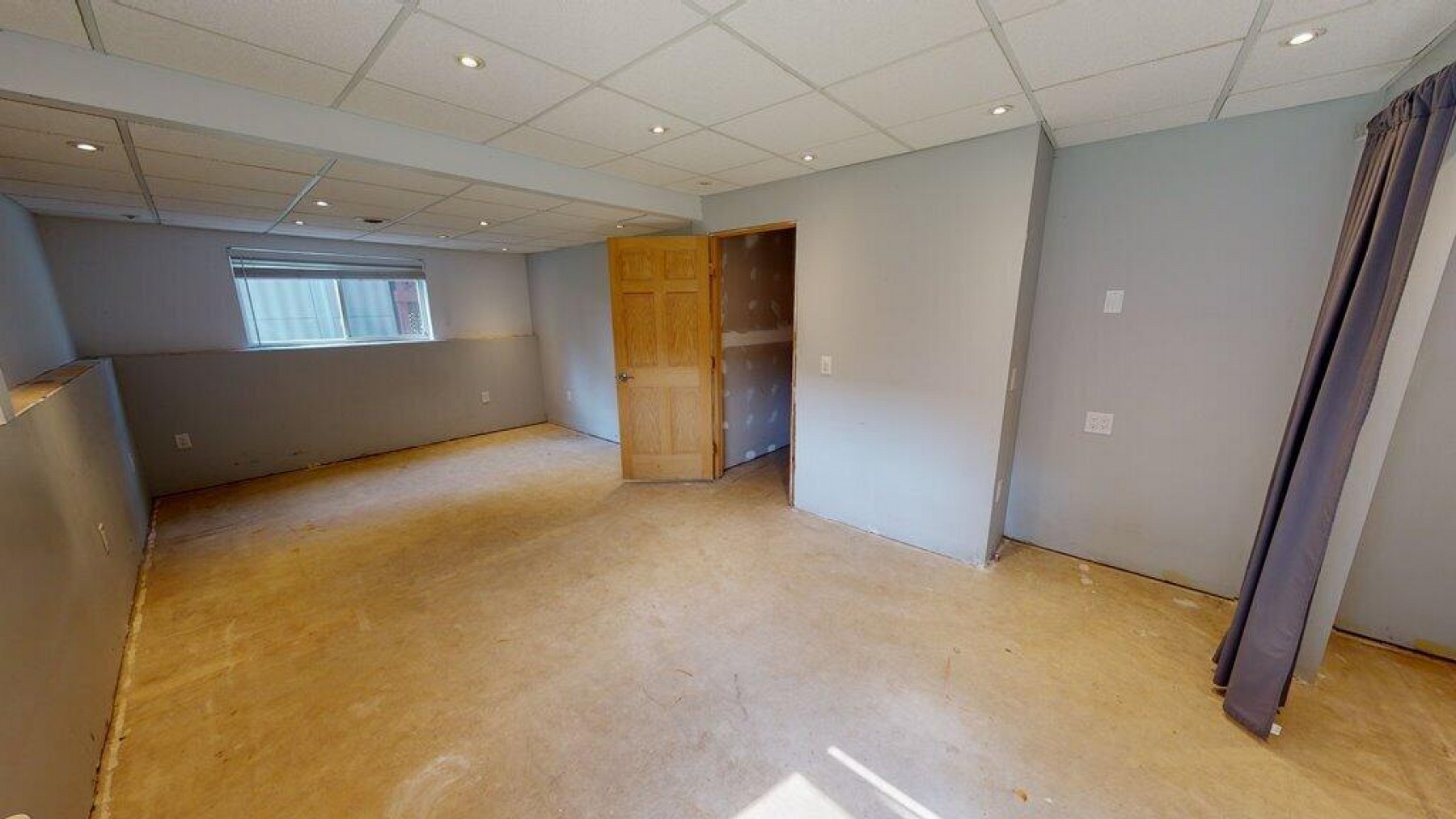 126 Twin Oaks Lane, Brookings, SD 57006