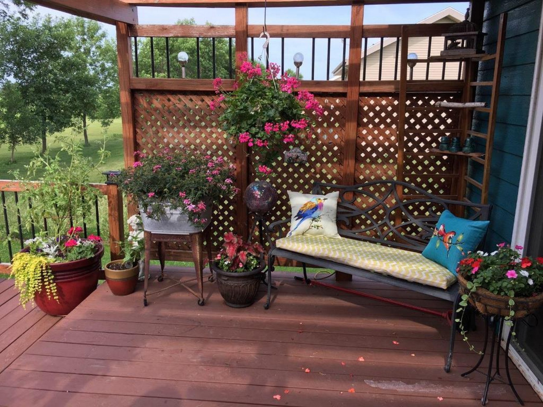 126 Twin Oaks Lane, Brookings, SD 57006