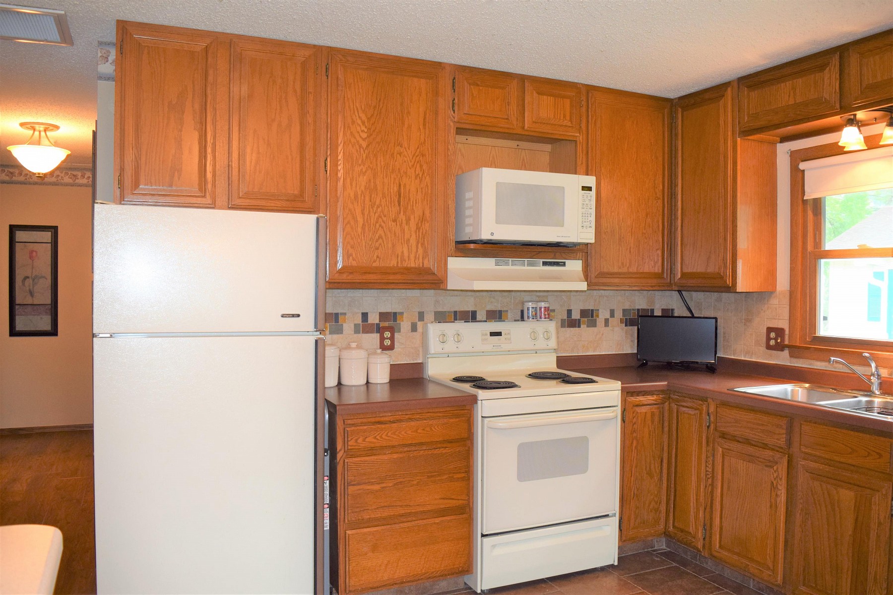 1712 Santee Trail, Brookings, SD 57006