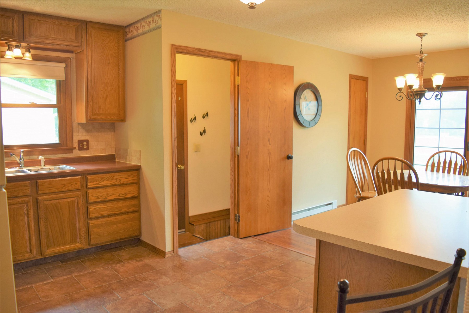 1712 Santee Trail, Brookings, SD 57006