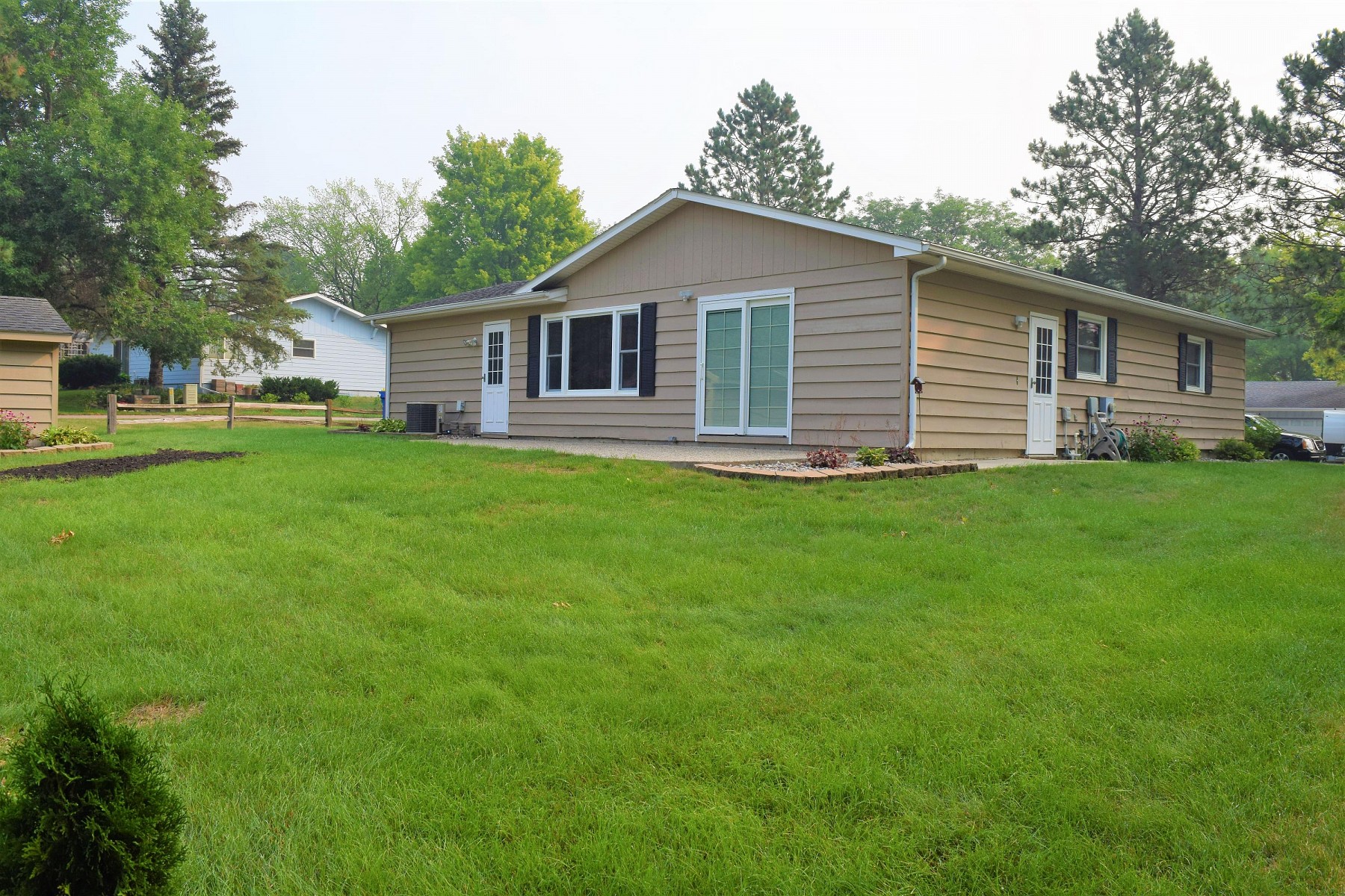 1712 Santee Trail, Brookings, SD 57006