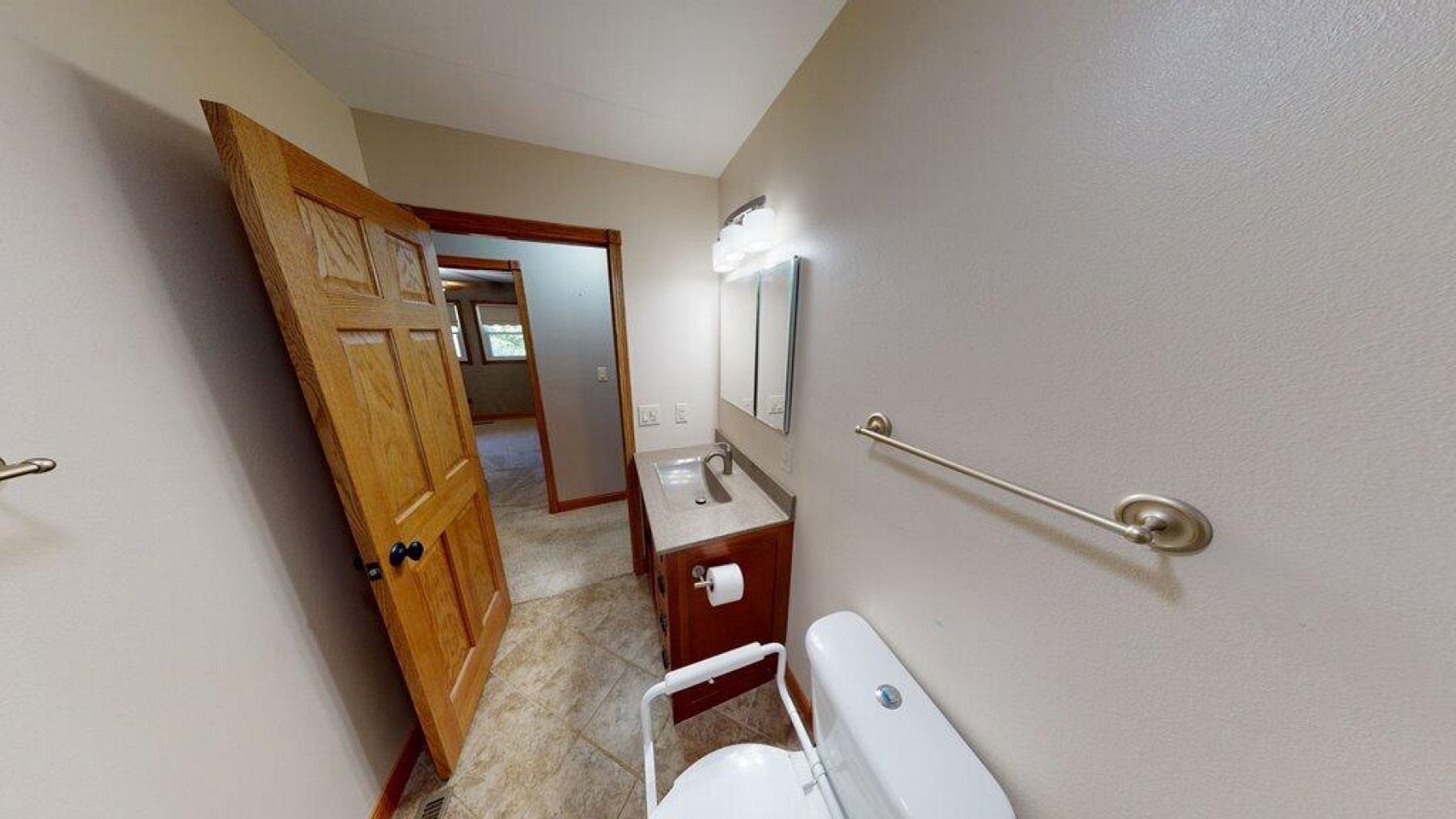 1156 Squire Court, Brookings, SD 57006