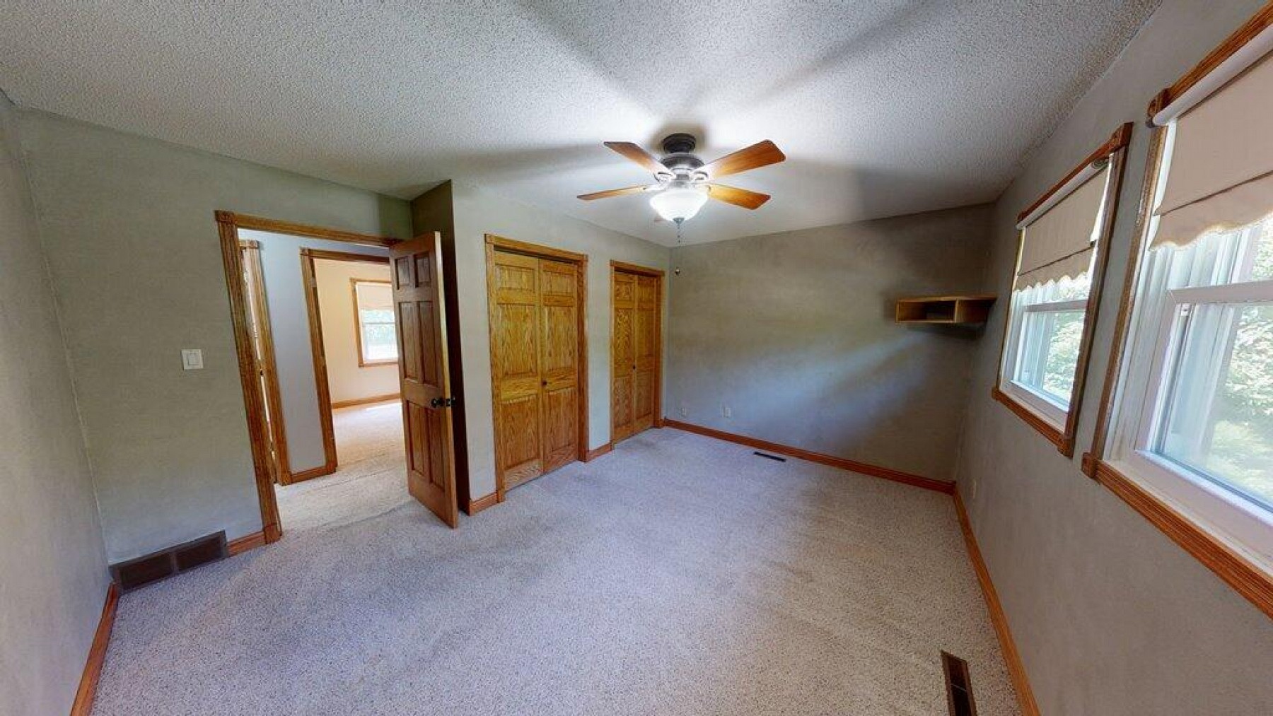 1156 Squire Court, Brookings, SD 57006