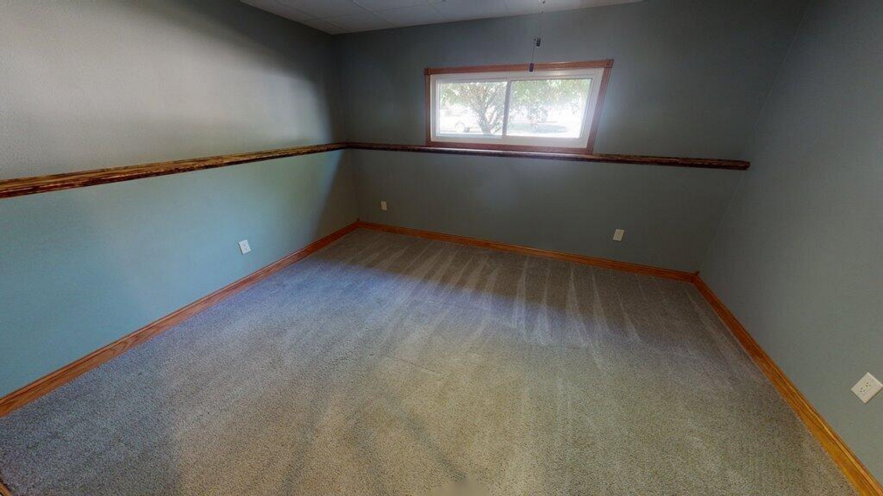 1156 Squire Court, Brookings, SD 57006