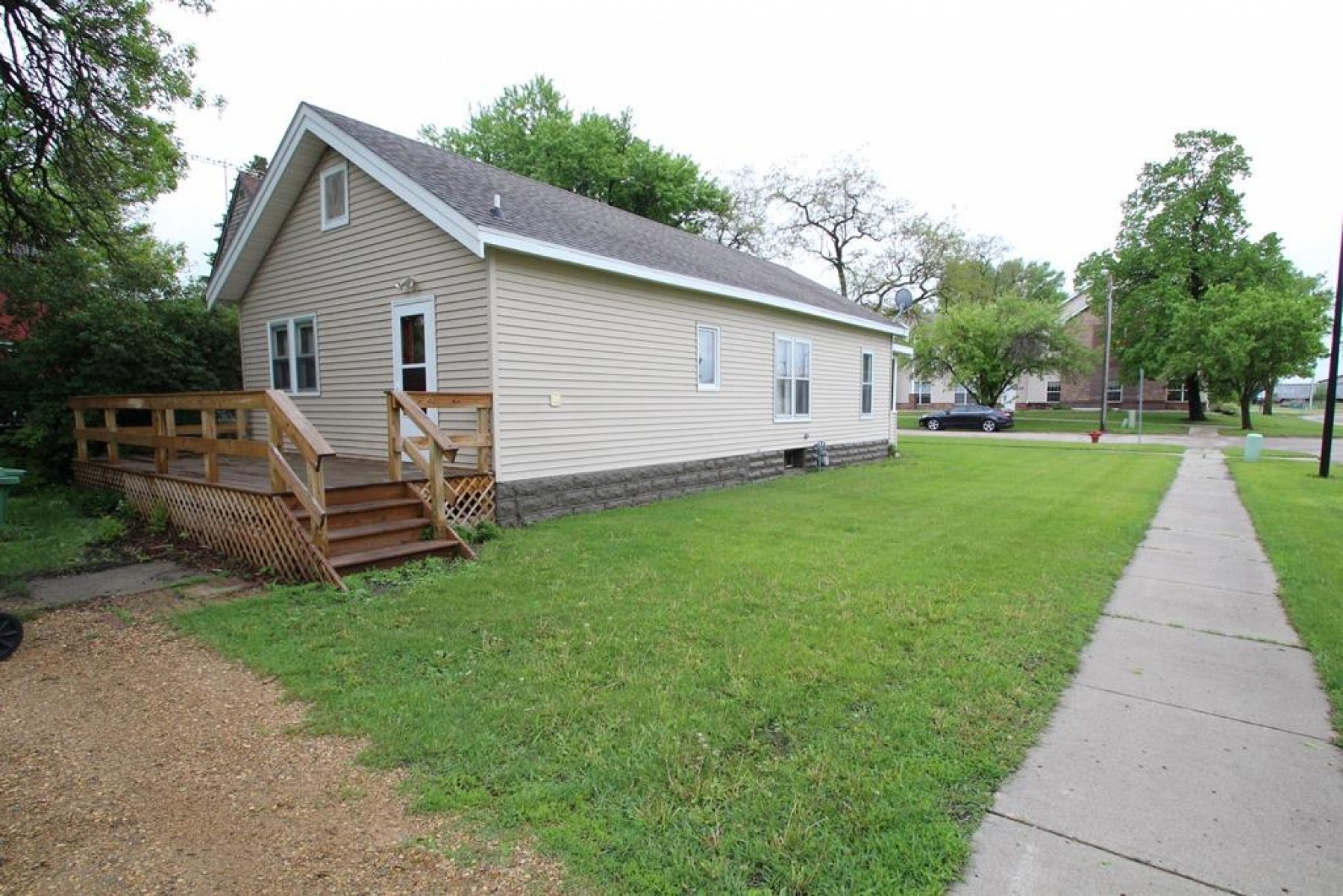101 4th Street, Brookings, SD 57006