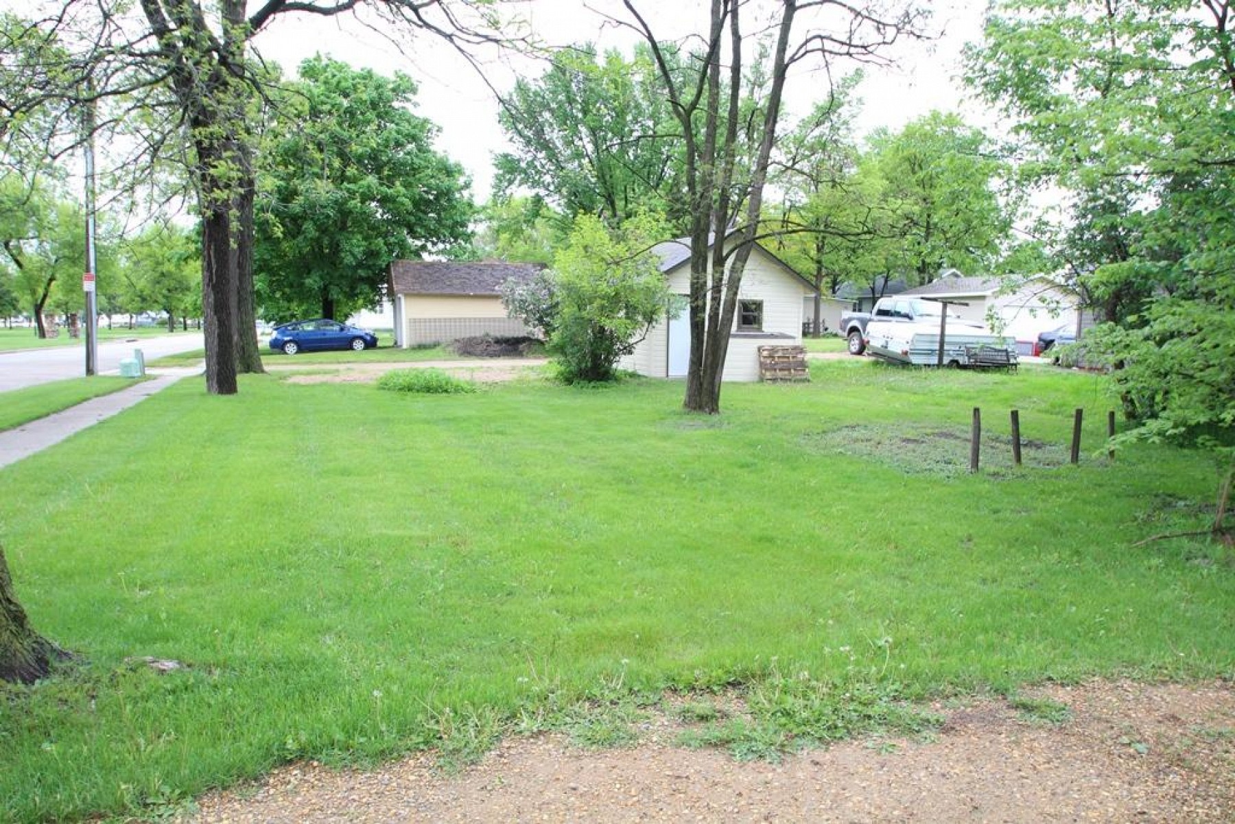 101 4th Street, Brookings, SD 57006