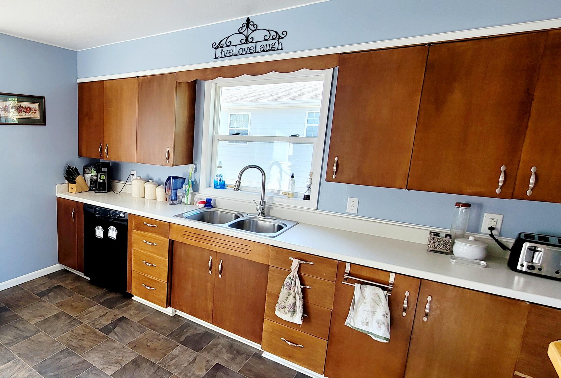 638 Kasan Avenue, Volga, SD 57071