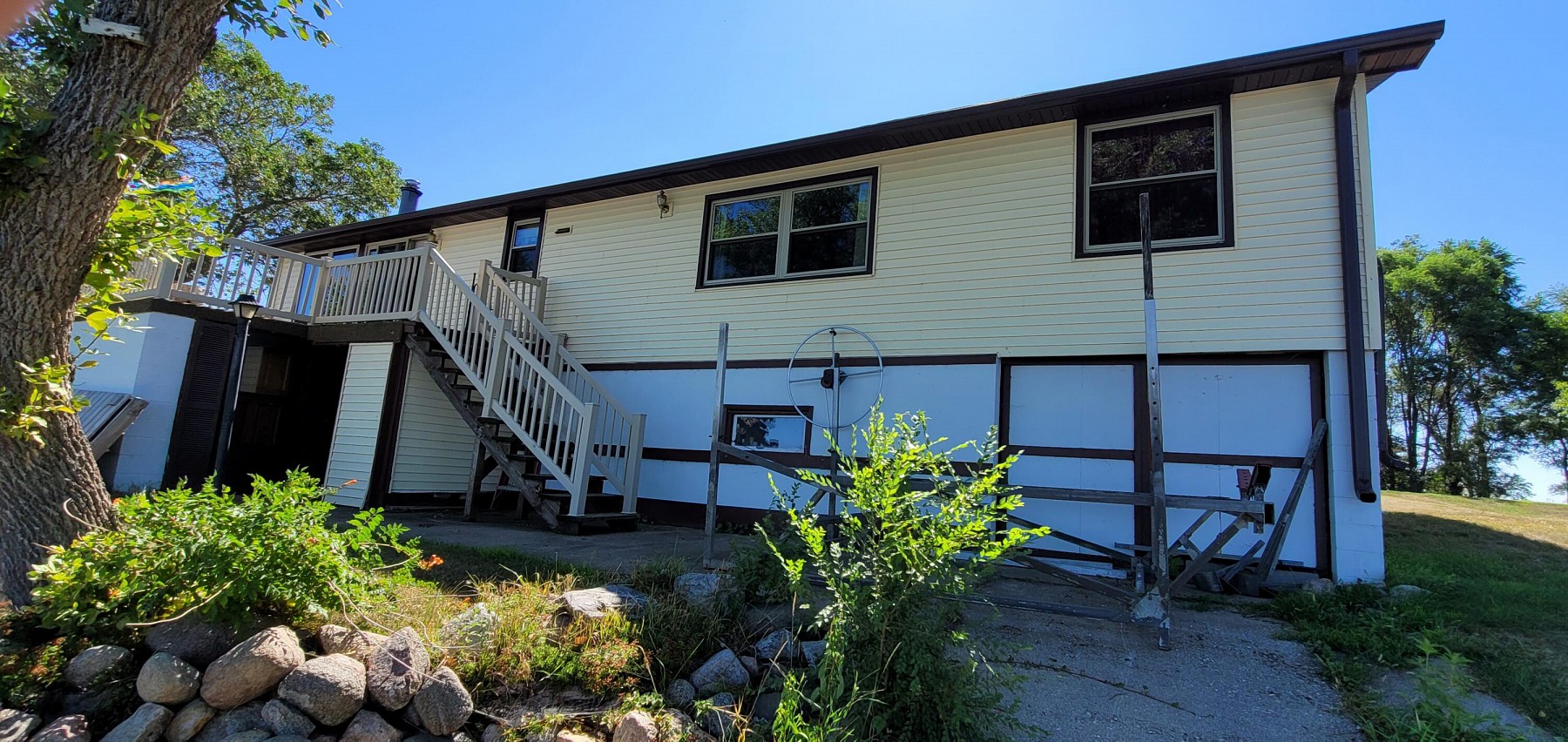 3170 220th Street, Brookings, SD 57006