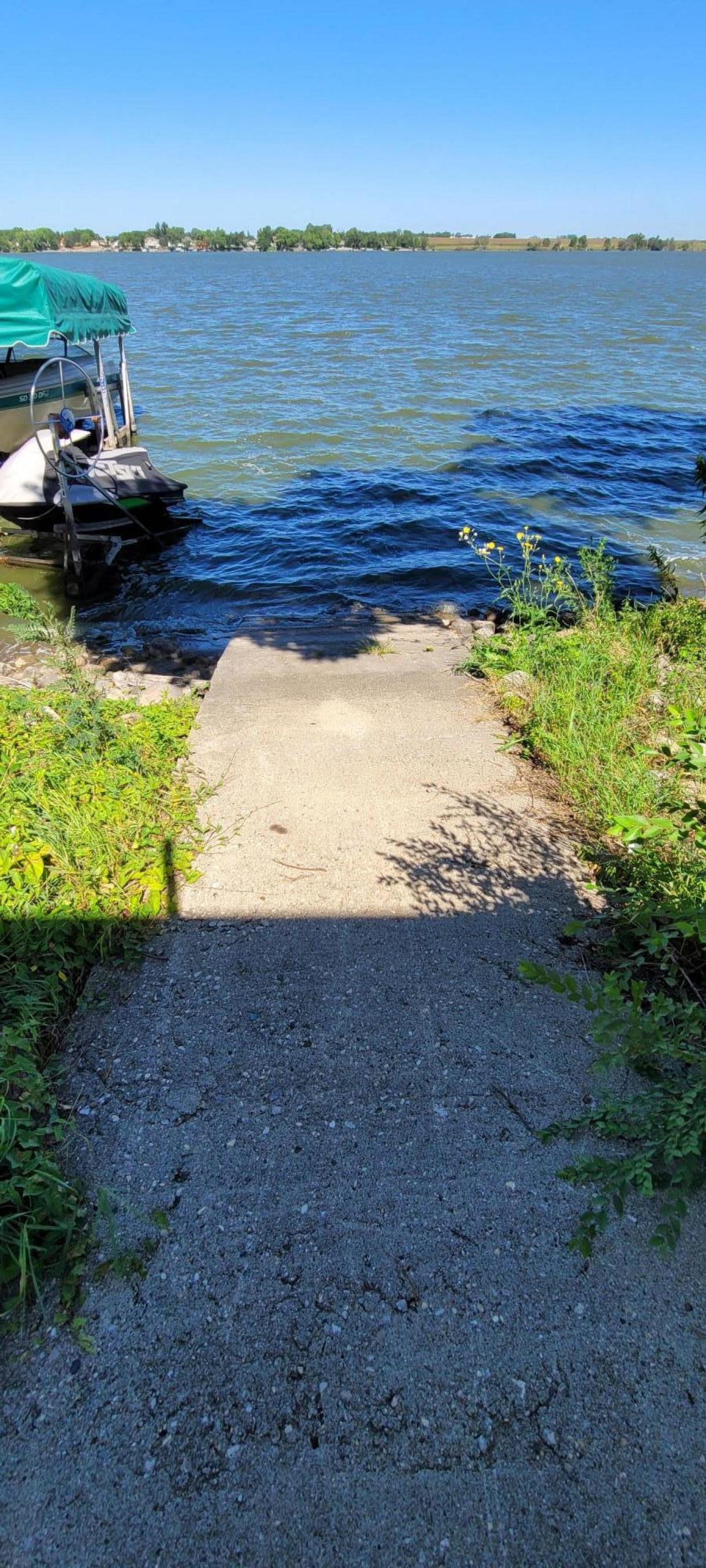 3170 220th Street, Brookings, SD 57006