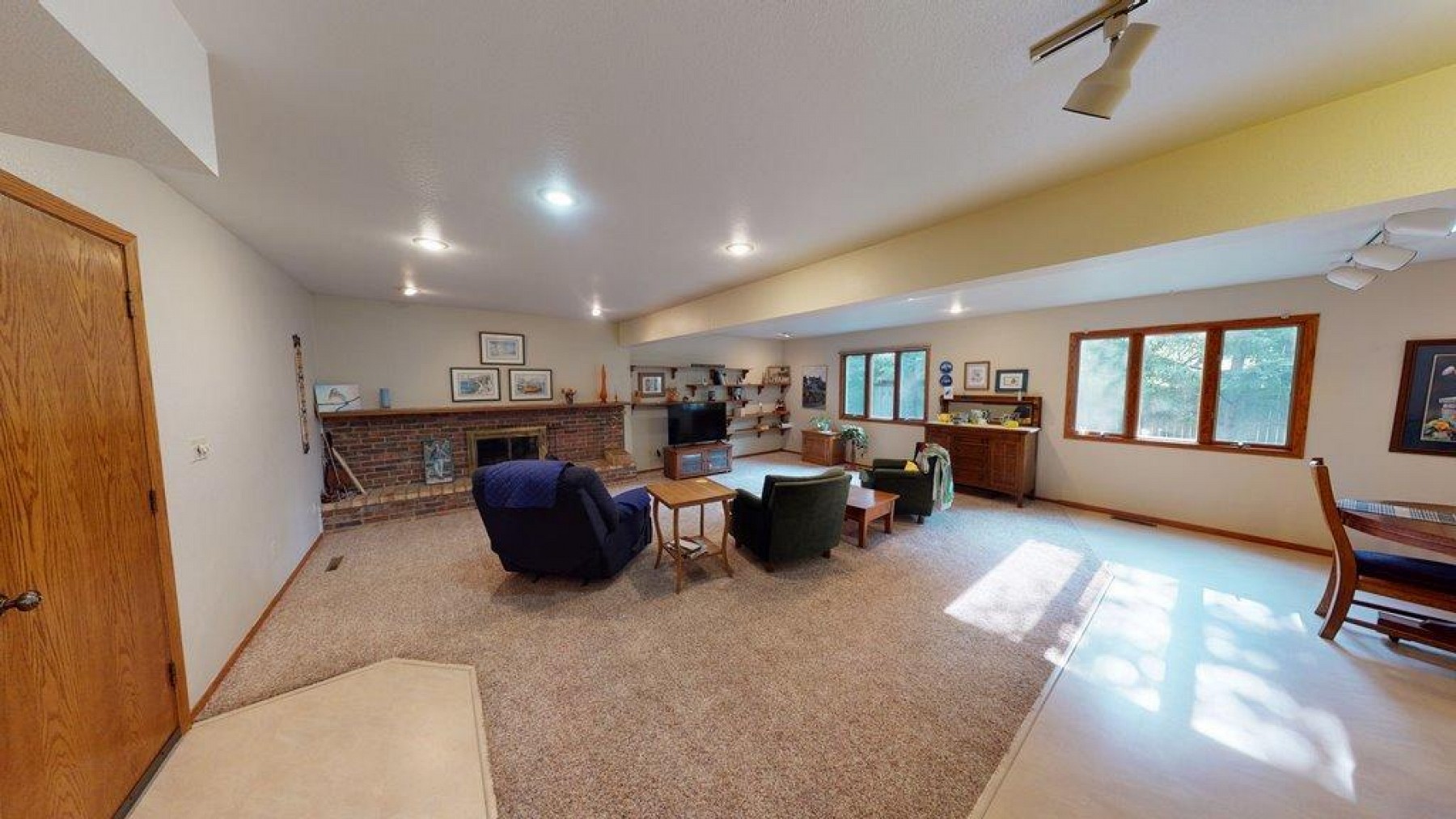 345 Eastern Avenue S, Brookings, SD 57006