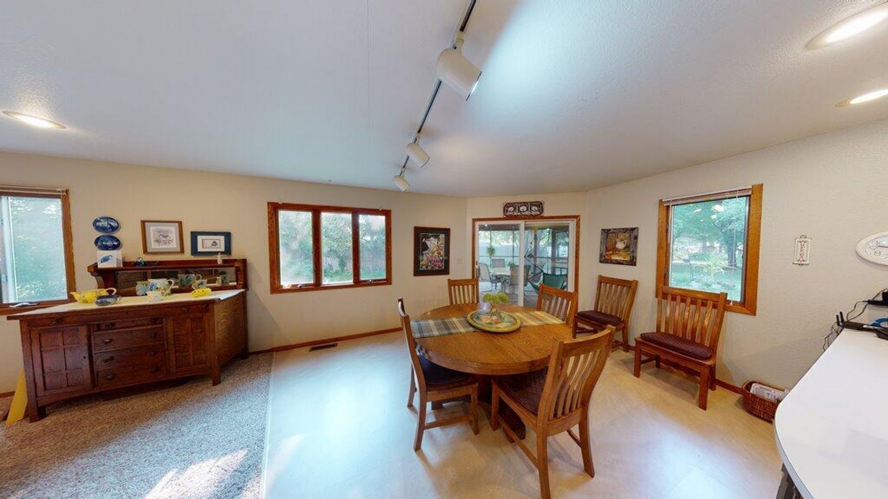 345 Eastern Avenue S, Brookings, SD 57006