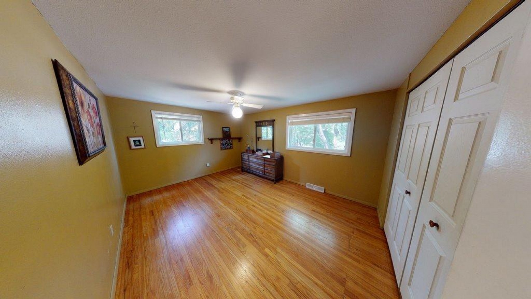 345 Eastern Avenue S, Brookings, SD 57006