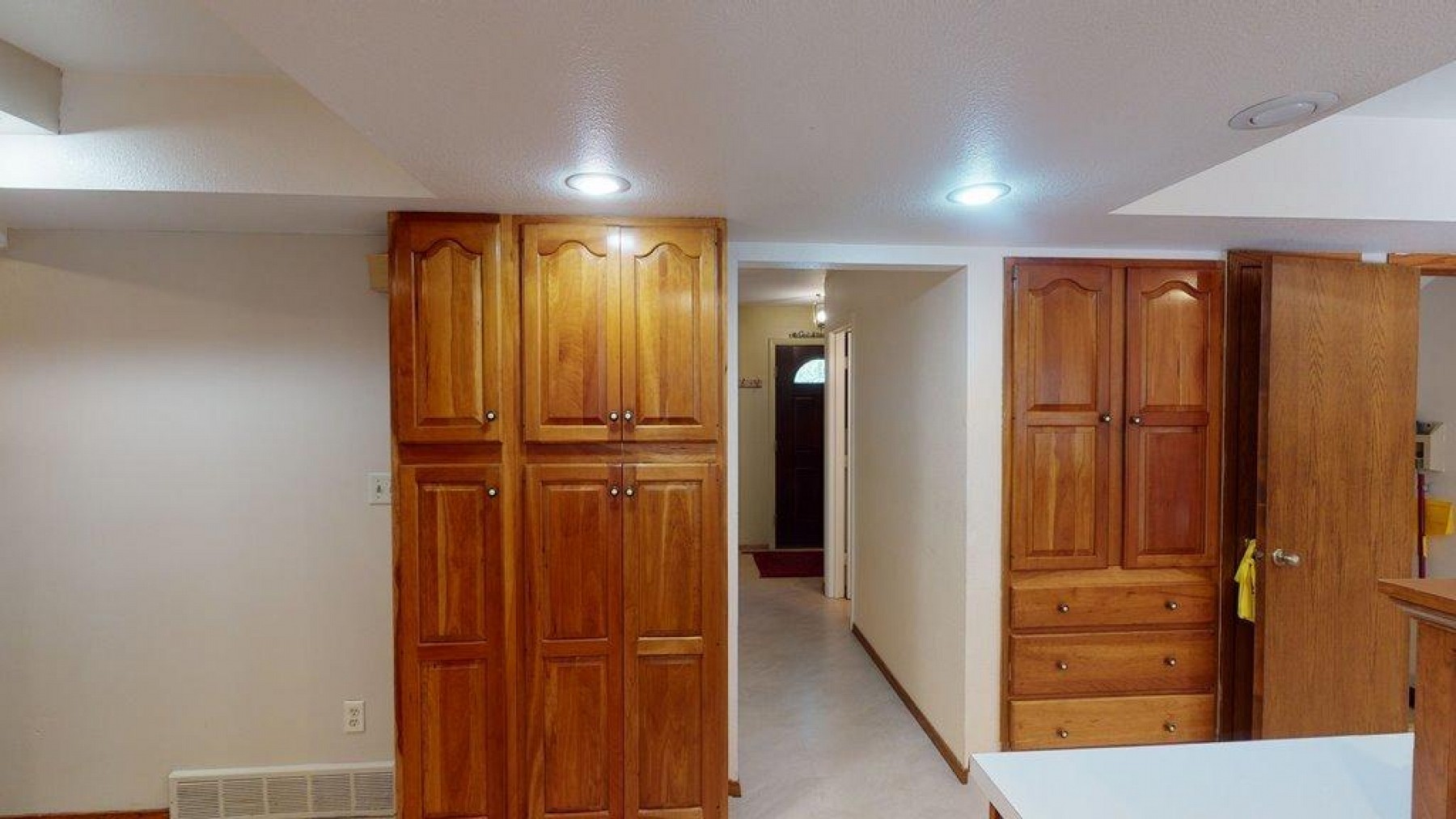 345 Eastern Avenue S, Brookings, SD 57006