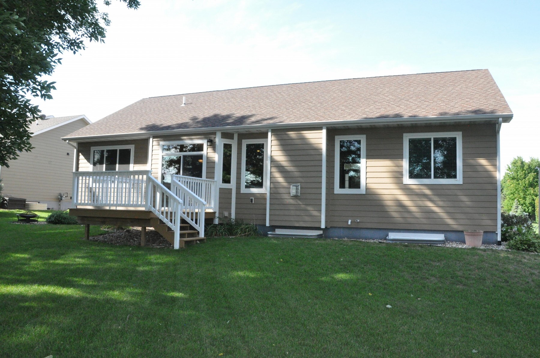 1928 Overlook Ridge Road, Brookings, SD 57006