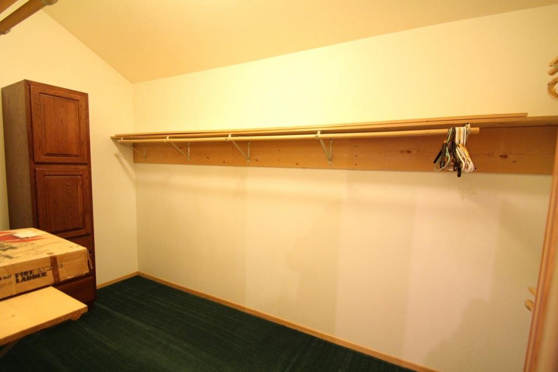 705 Farmer Avenue, Howard, SD 57349