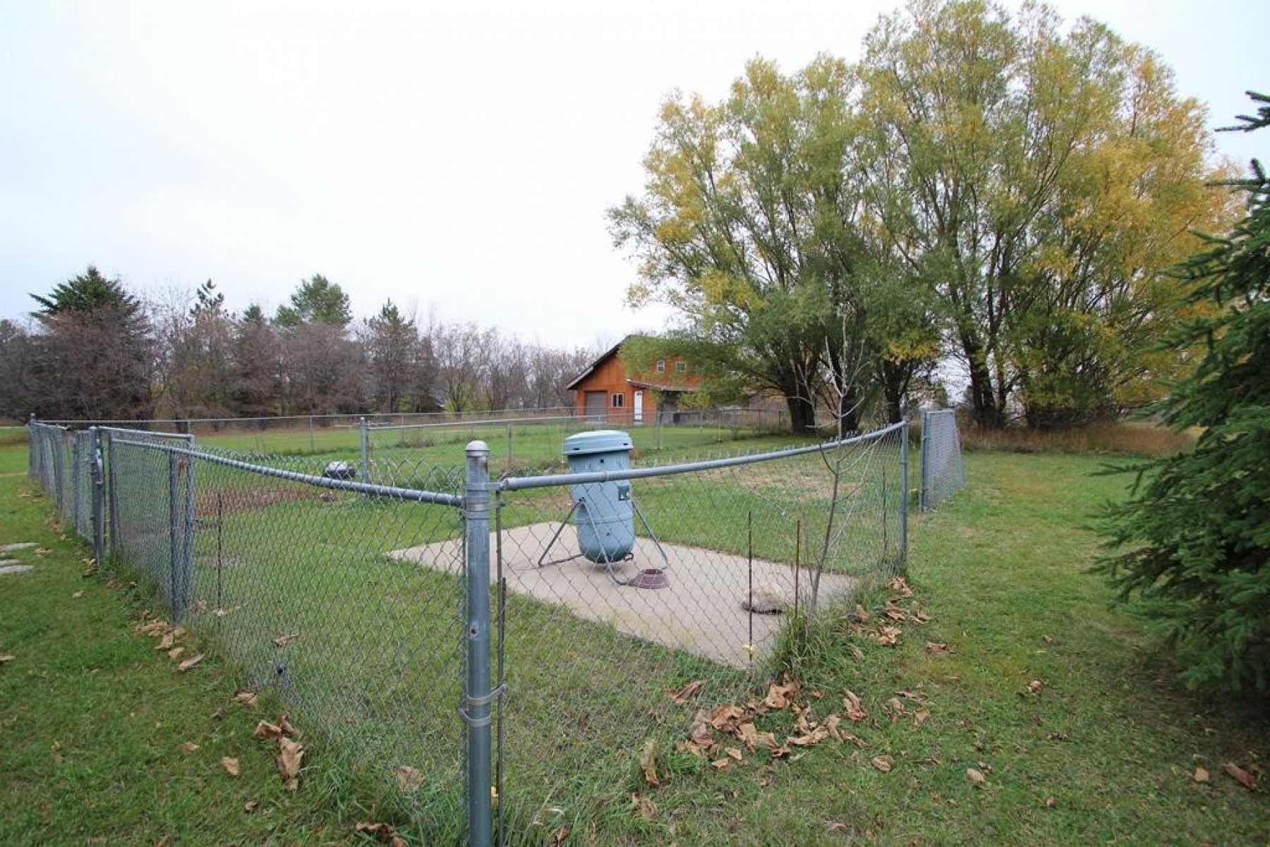 705 Farmer Avenue, Howard, SD 57349