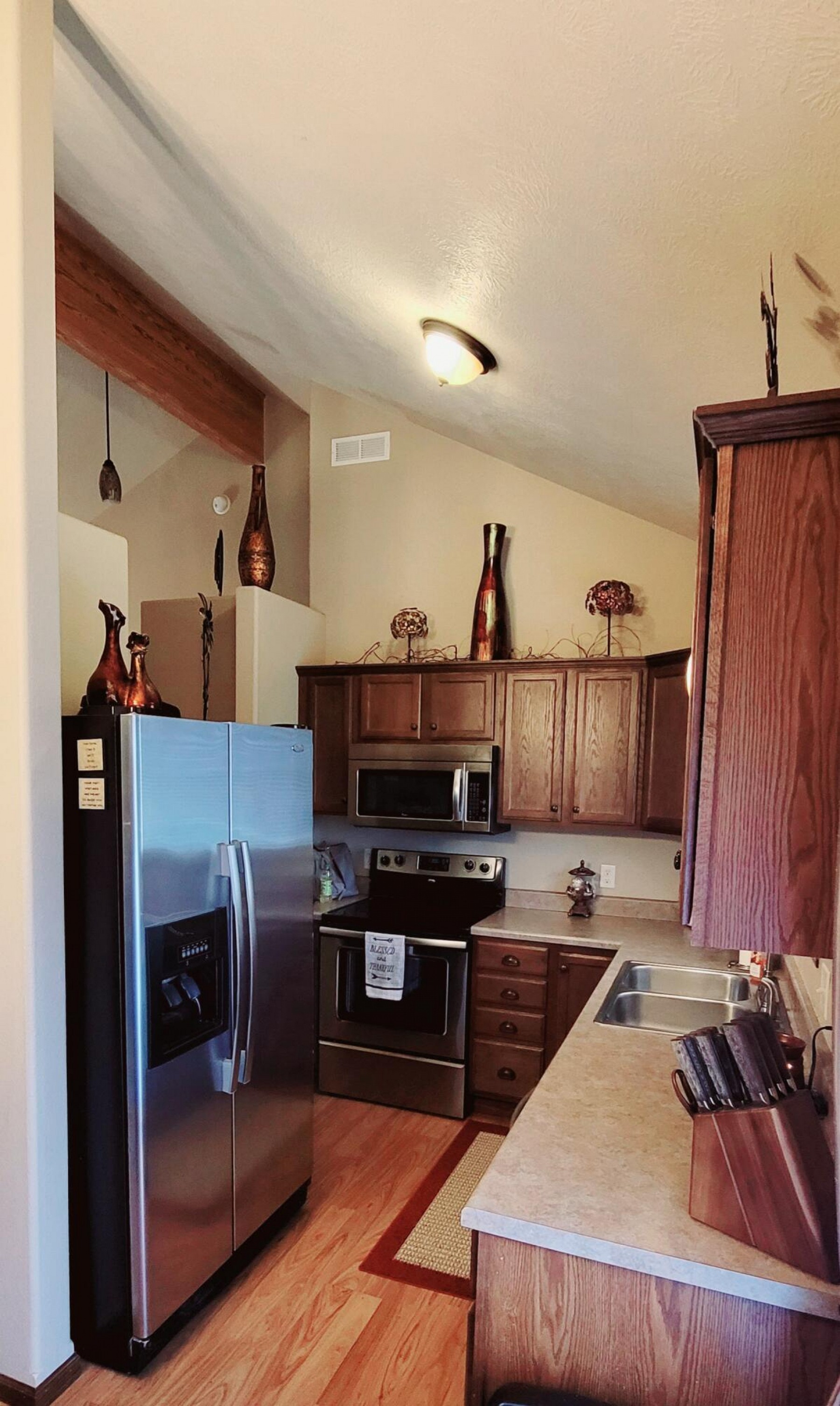 111 Twin Oaks Lane, Brookings, SD 57006