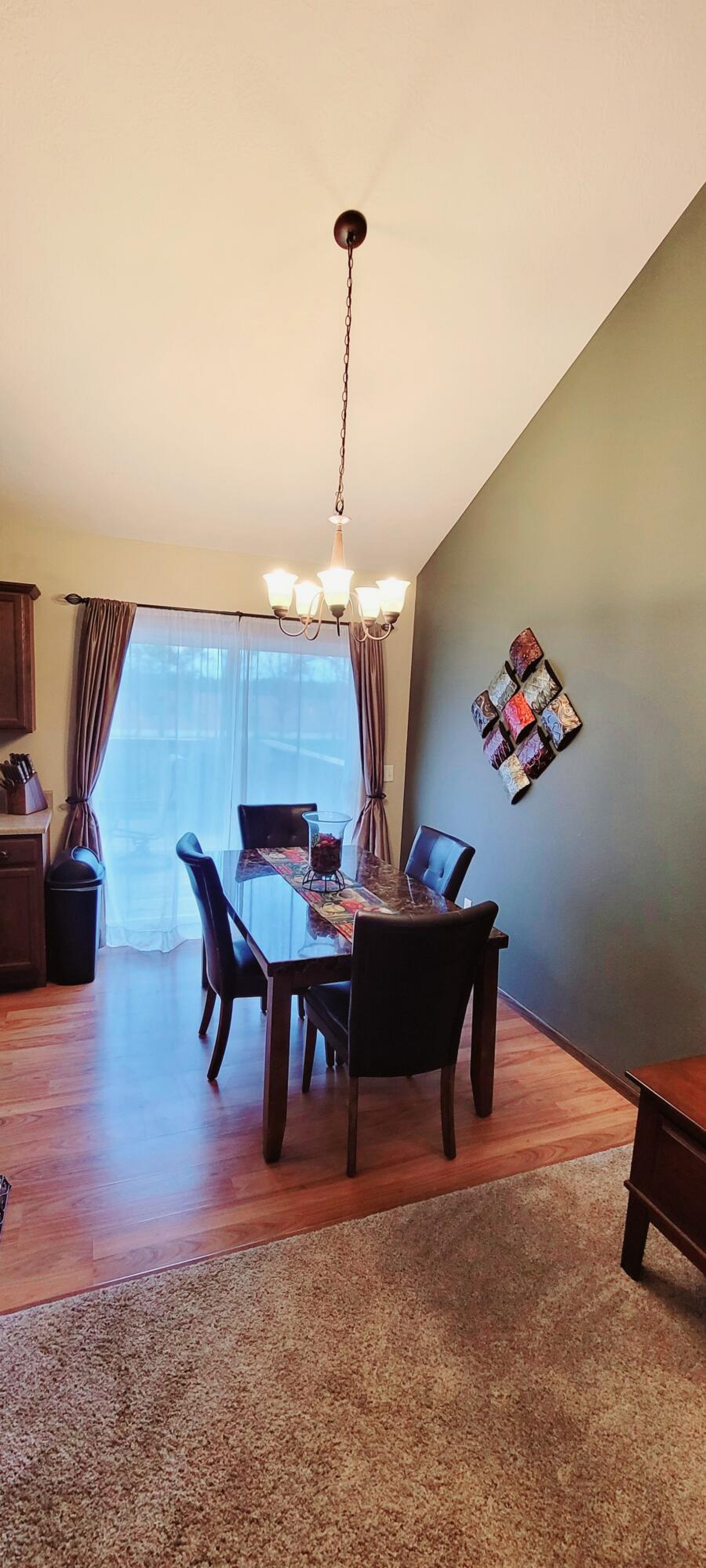 111 Twin Oaks Lane, Brookings, SD 57006